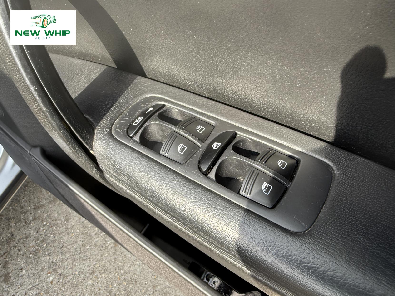 Porsche Cayenne 3.2 V6 SUV 5dr Petrol Manual AWD (317 g/km, 250 bhp)