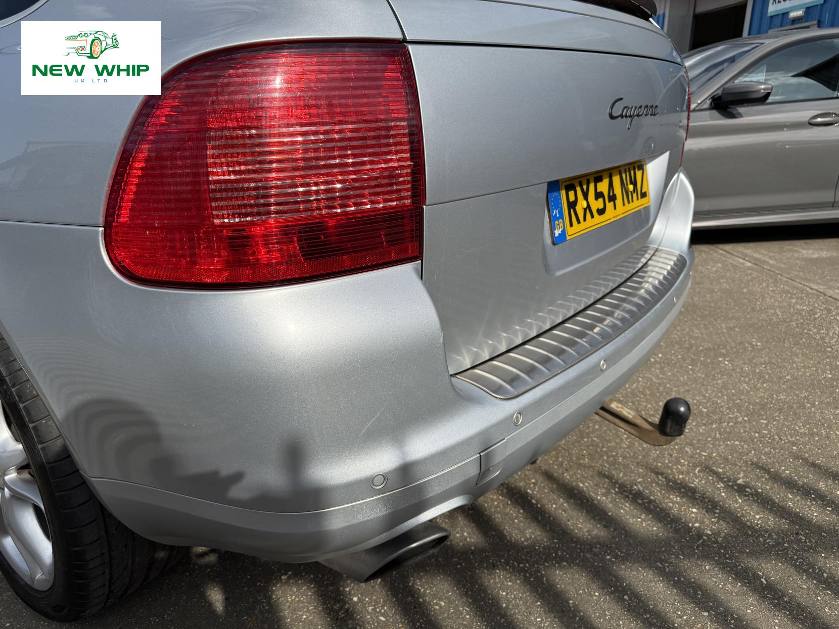 Porsche Cayenne 3.2 V6 SUV 5dr Petrol Manual AWD (317 g/km, 250 bhp)