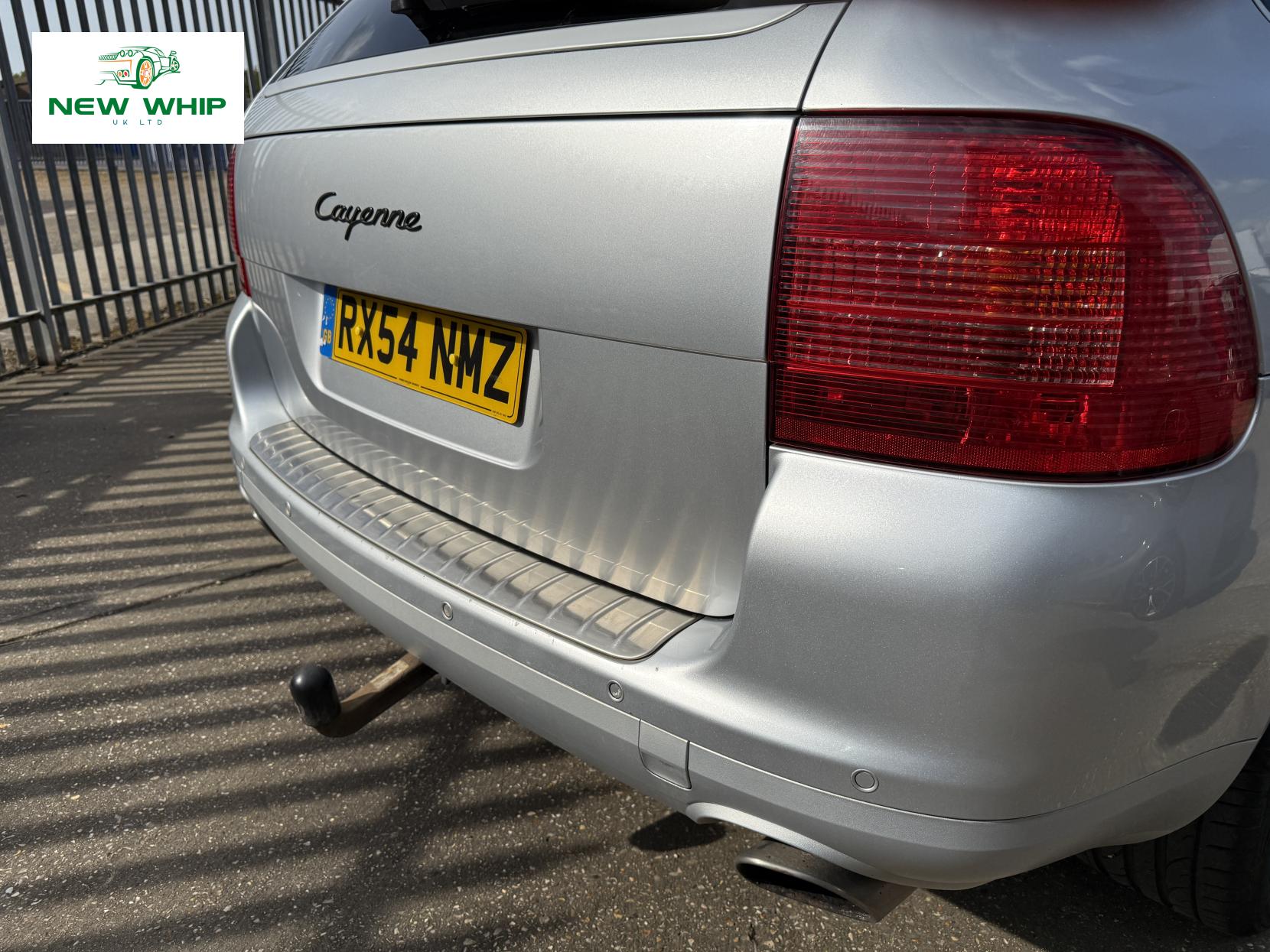 Porsche Cayenne 3.2 V6 SUV 5dr Petrol Manual AWD (317 g/km, 250 bhp)