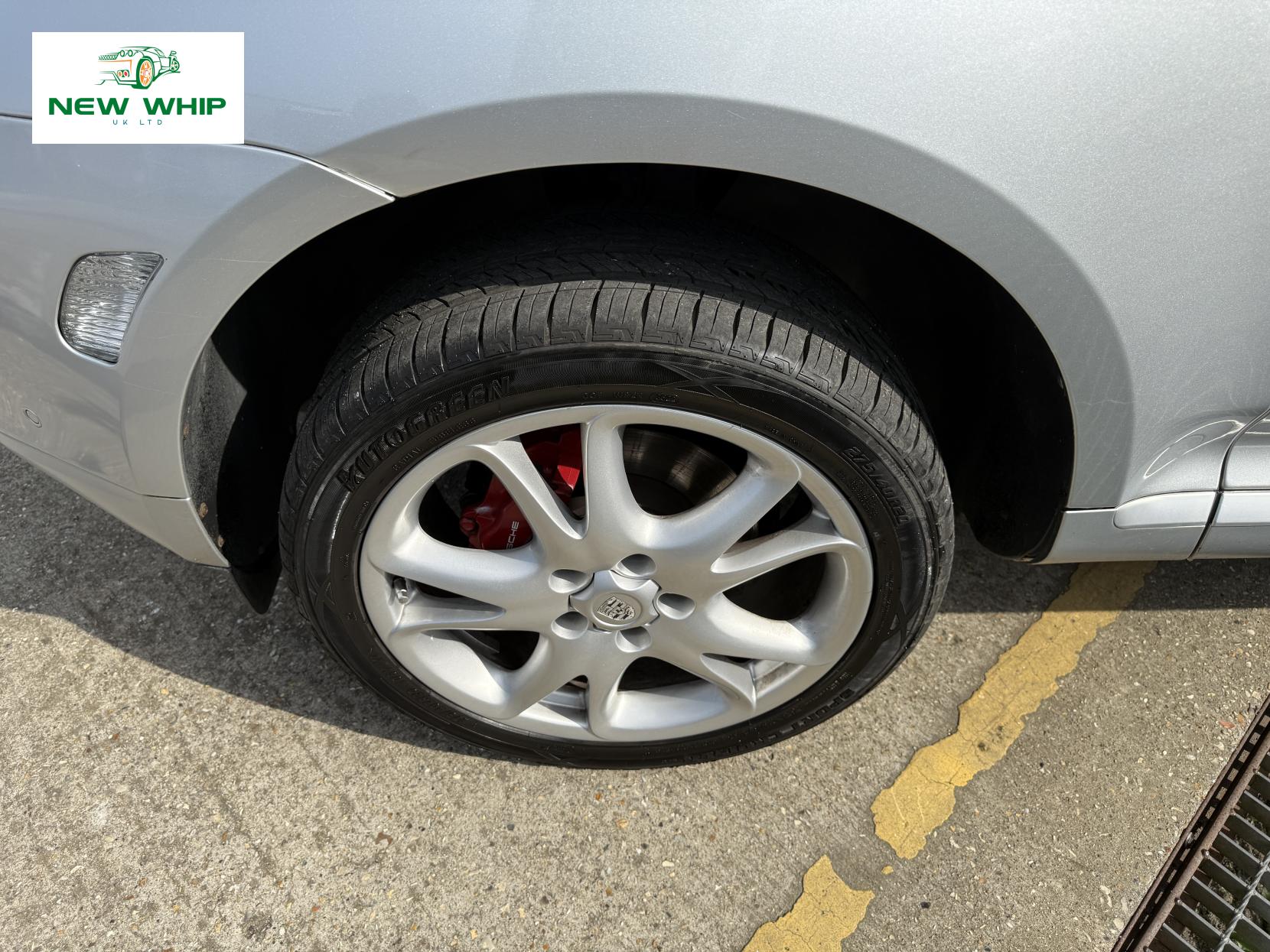 Porsche Cayenne 3.2 V6 SUV 5dr Petrol Manual AWD (317 g/km, 250 bhp)