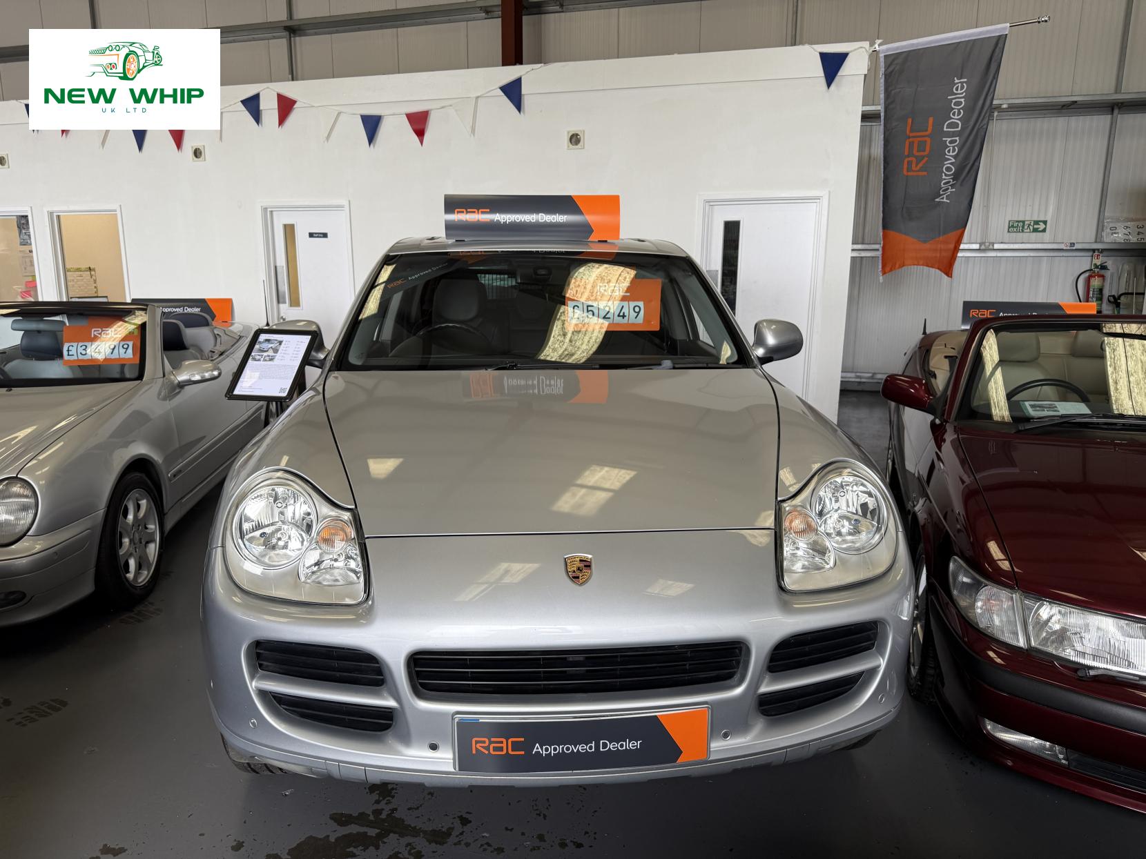 Porsche Cayenne 3.2 V6 SUV 5dr Petrol Manual AWD (317 g/km, 250 bhp)