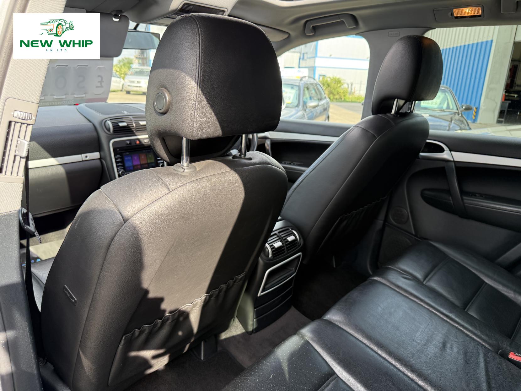 Porsche Cayenne 3.2 V6 SUV 5dr Petrol Manual AWD (317 g/km, 250 bhp)