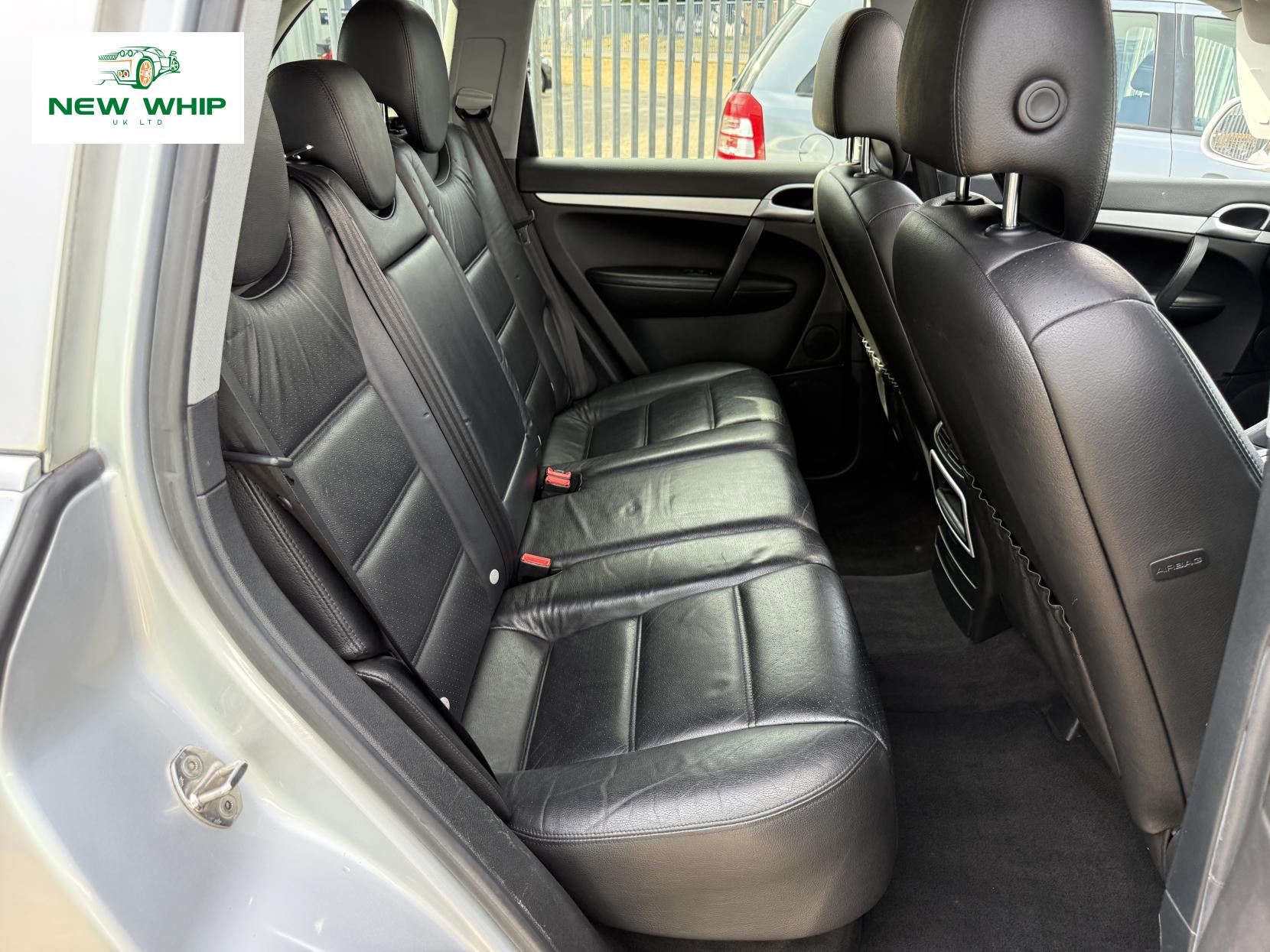 Porsche Cayenne 3.2 V6 SUV 5dr Petrol Manual AWD (317 g/km, 250 bhp)