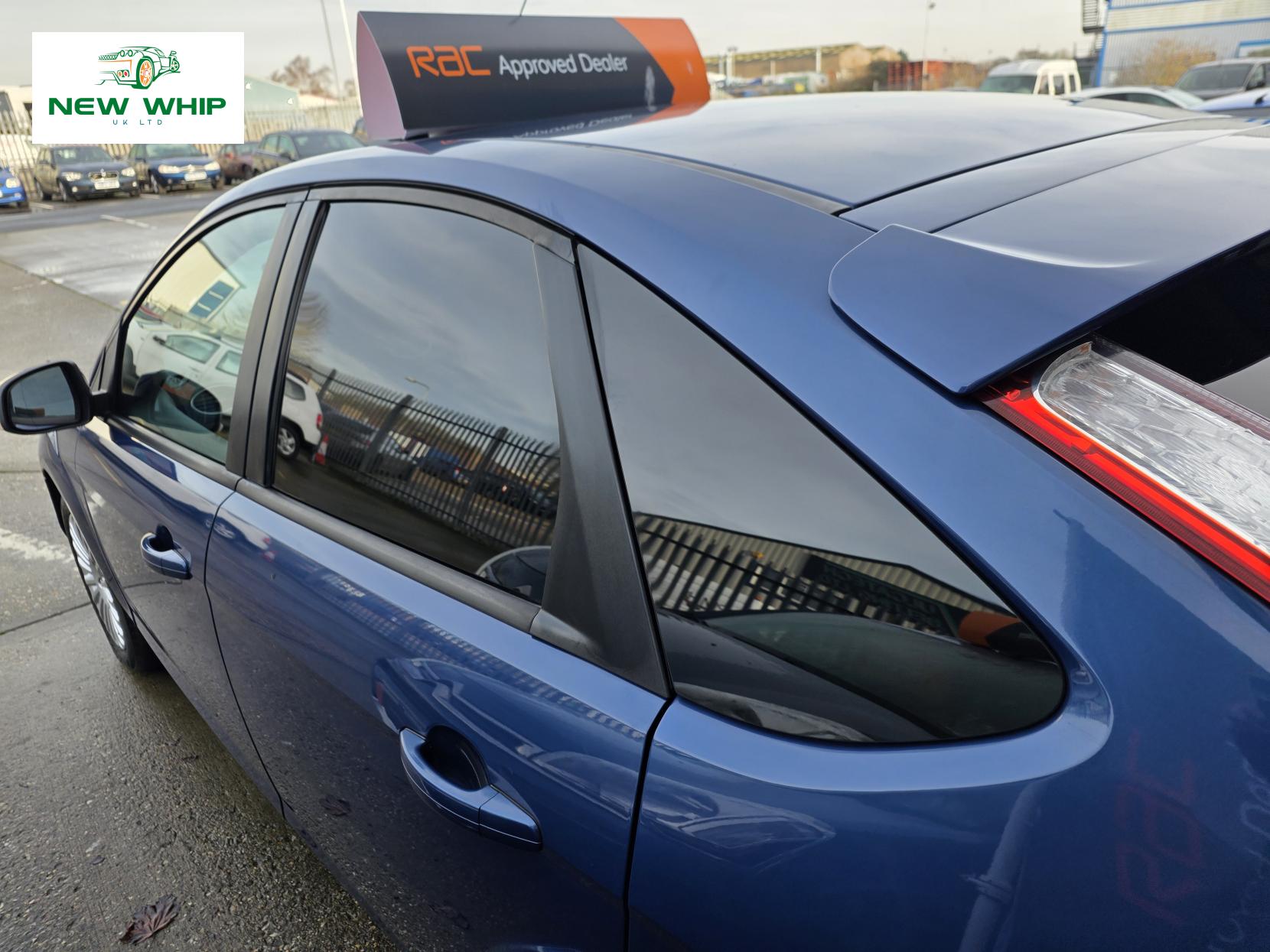 Ford Focus 1.6 Titanium Hatchback 5dr Petrol Automatic (184 g/km, 99 bhp)