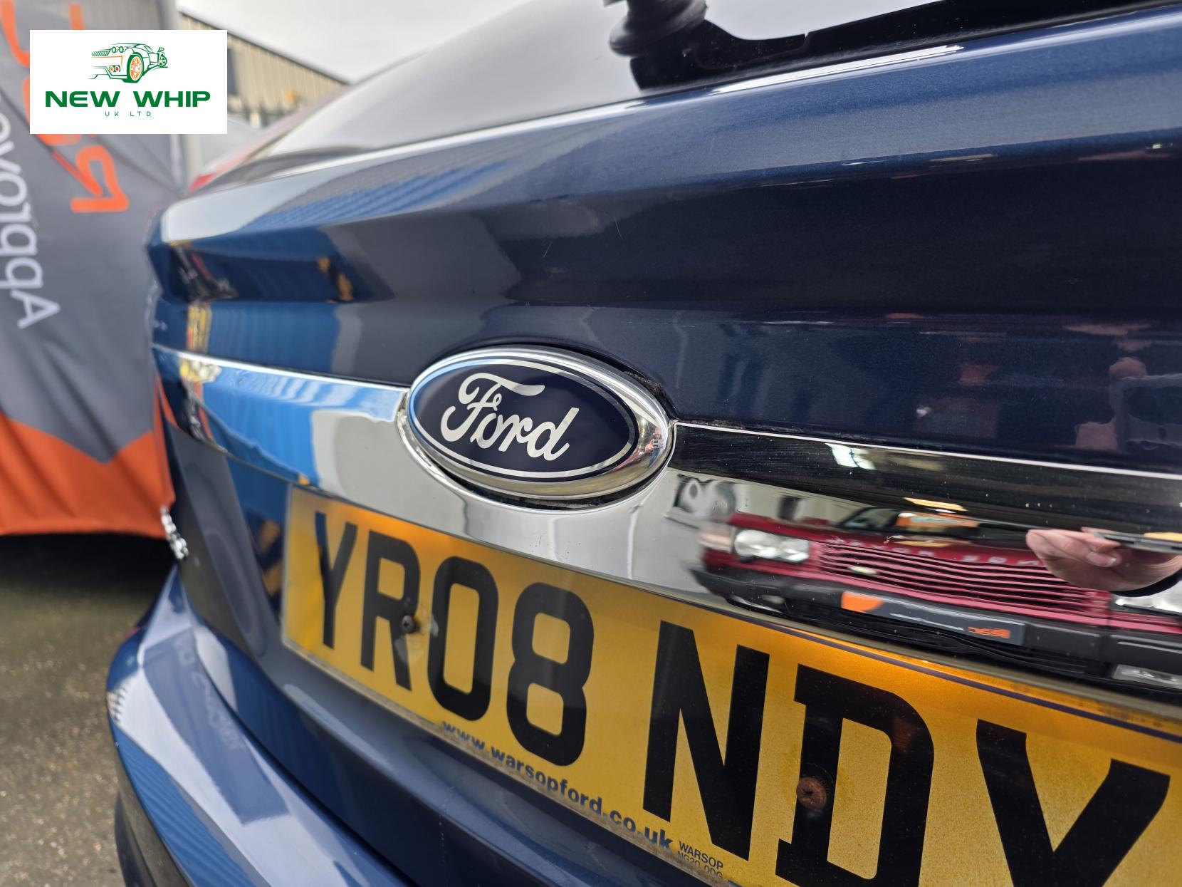 Ford Focus 1.6 Titanium Hatchback 5dr Petrol Automatic (184 g/km, 99 bhp)