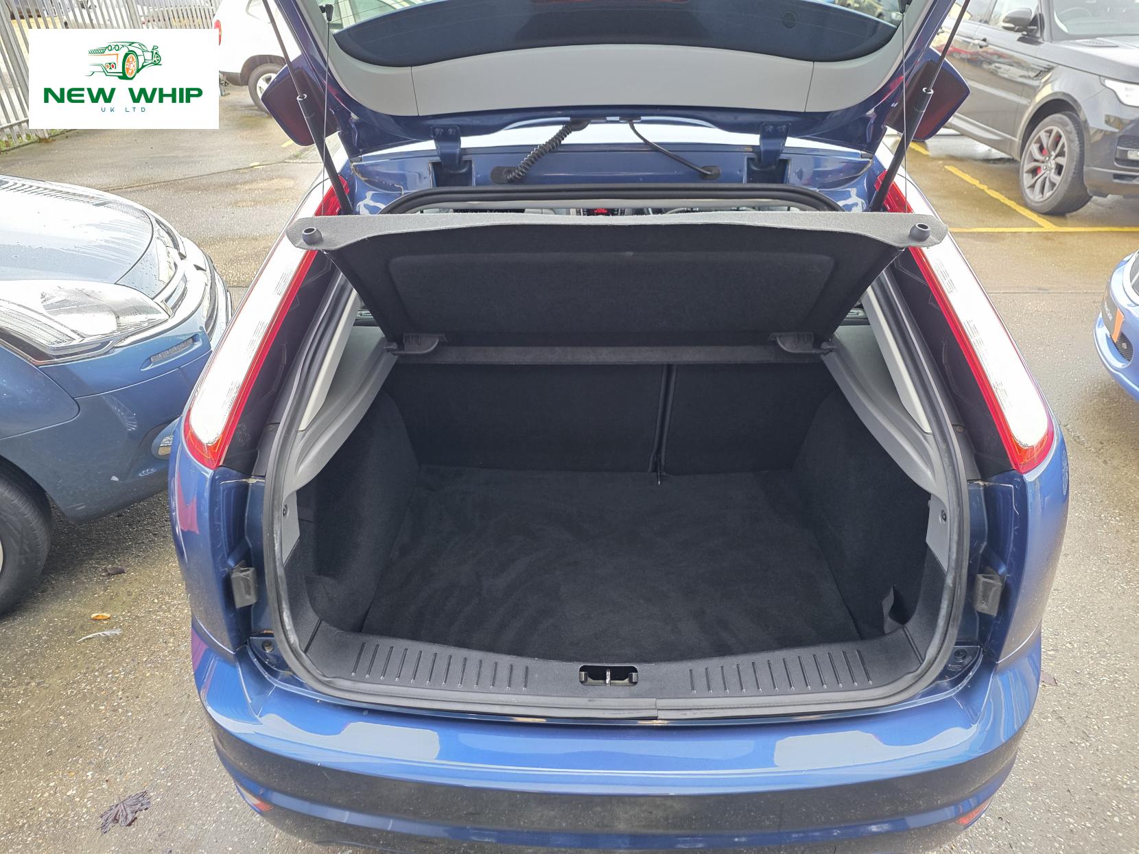 Ford Focus 1.6 Titanium Hatchback 5dr Petrol Automatic (184 g/km, 99 bhp)