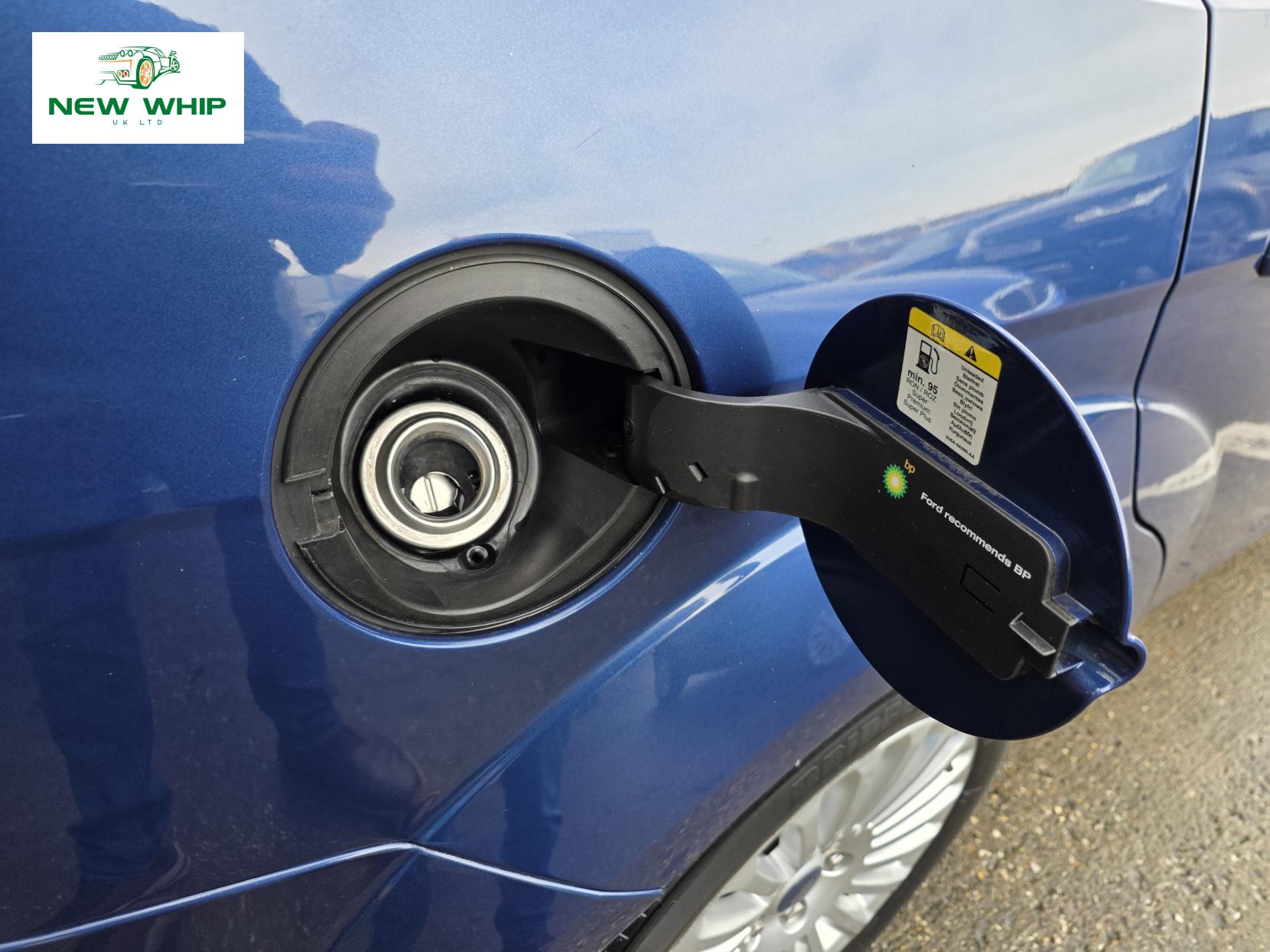 Ford Focus 1.6 Titanium Hatchback 5dr Petrol Automatic (184 g/km, 99 bhp)