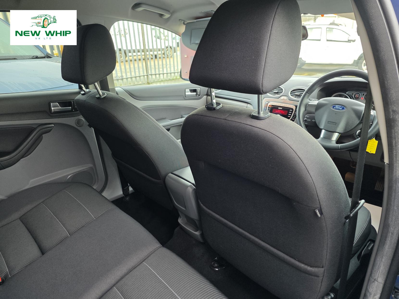 Ford Focus 1.6 Titanium Hatchback 5dr Petrol Automatic (184 g/km, 99 bhp)