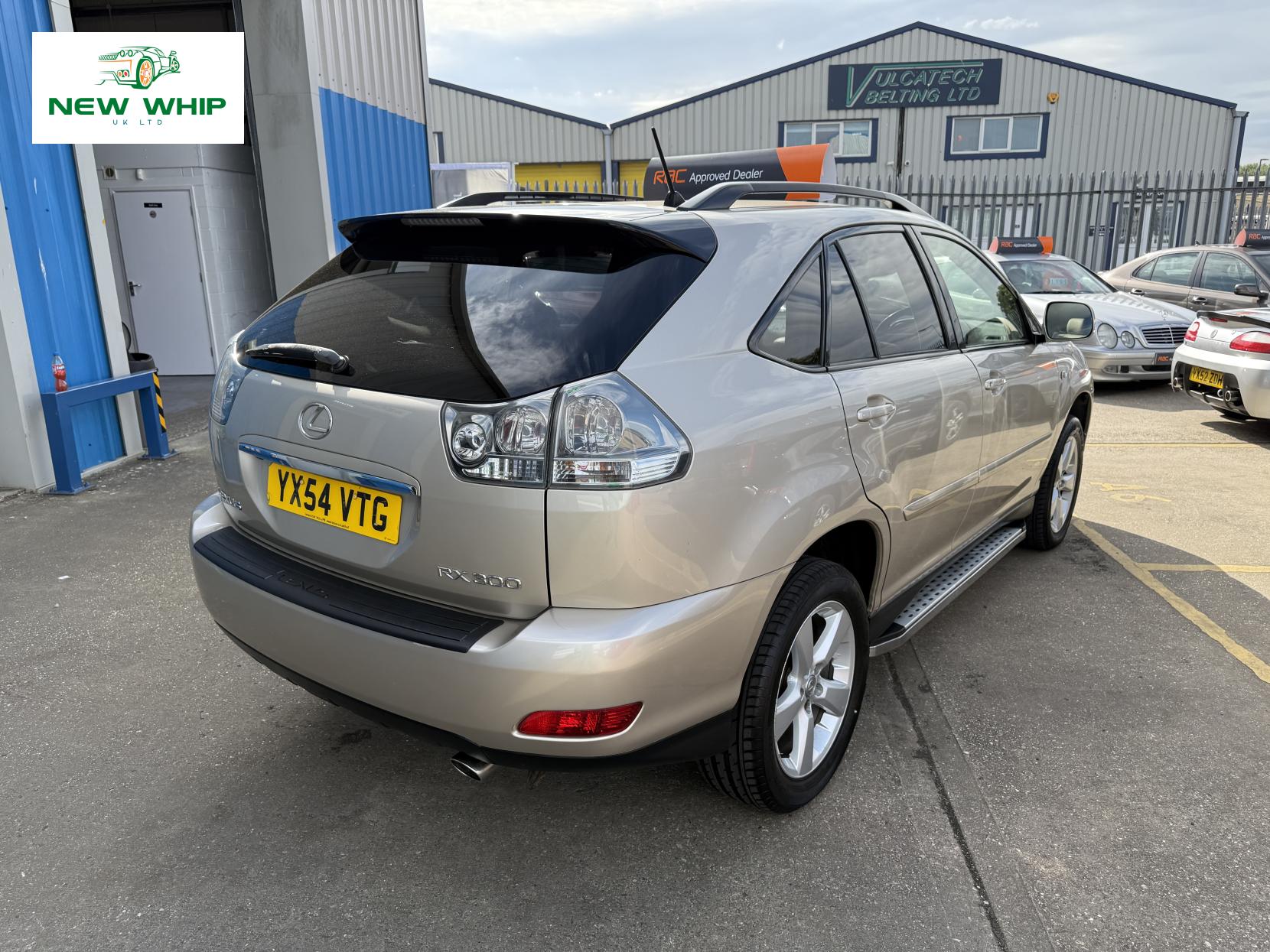 Lexus RX 3.0 300 SE SUV 5dr Petrol Automatic (288 g/km, 201 bhp)
