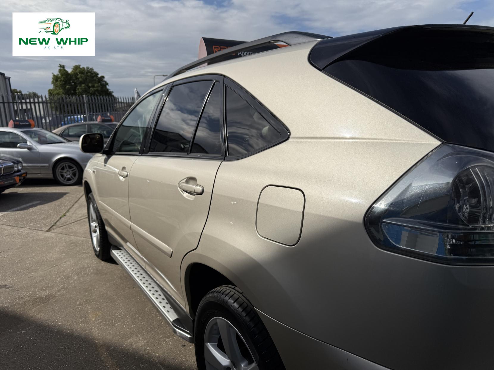 Lexus RX 3.0 300 SE SUV 5dr Petrol Automatic (288 g/km, 201 bhp)