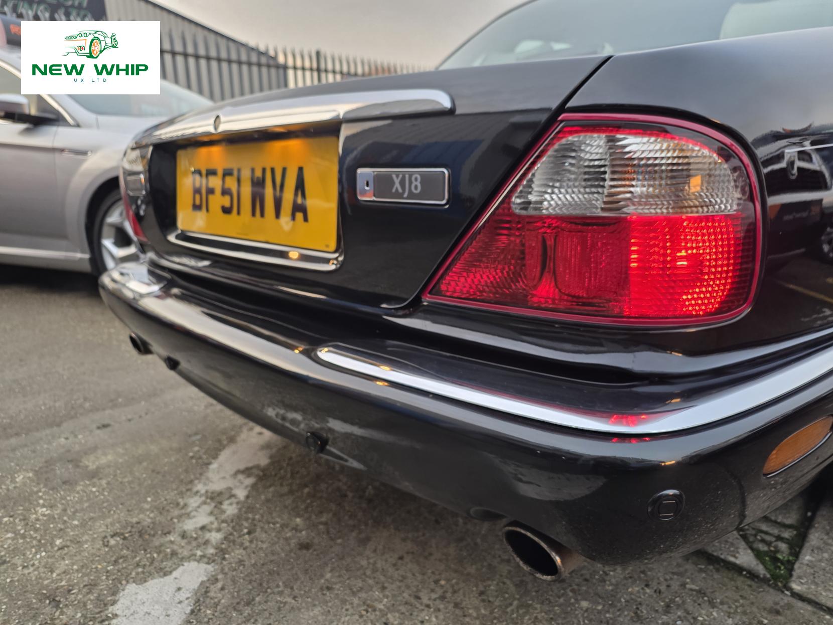 Jaguar XJ 4.0 XJ8 Saloon 4dr Petrol Automatic (285 g/km, 290 bhp)