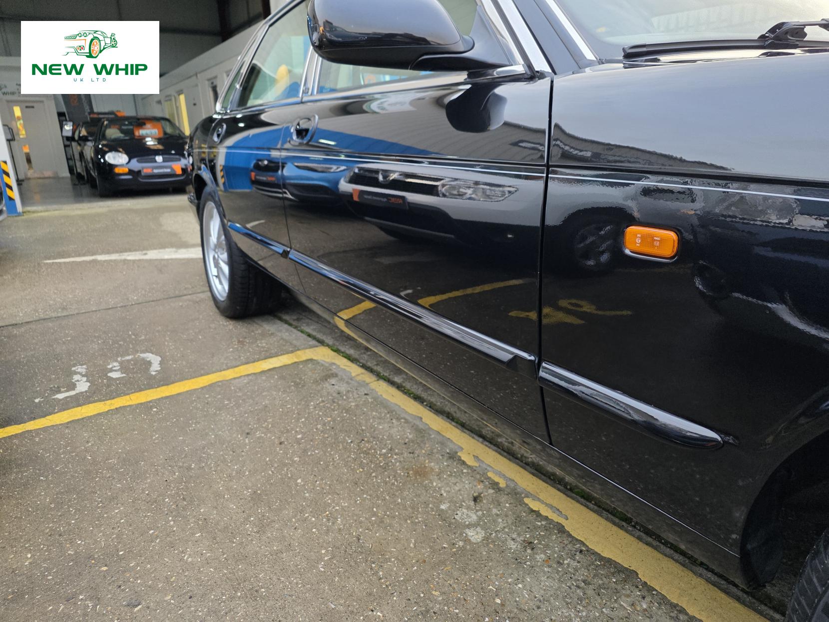 Jaguar XJ 4.0 XJ8 Saloon 4dr Petrol Automatic (285 g/km, 290 bhp)