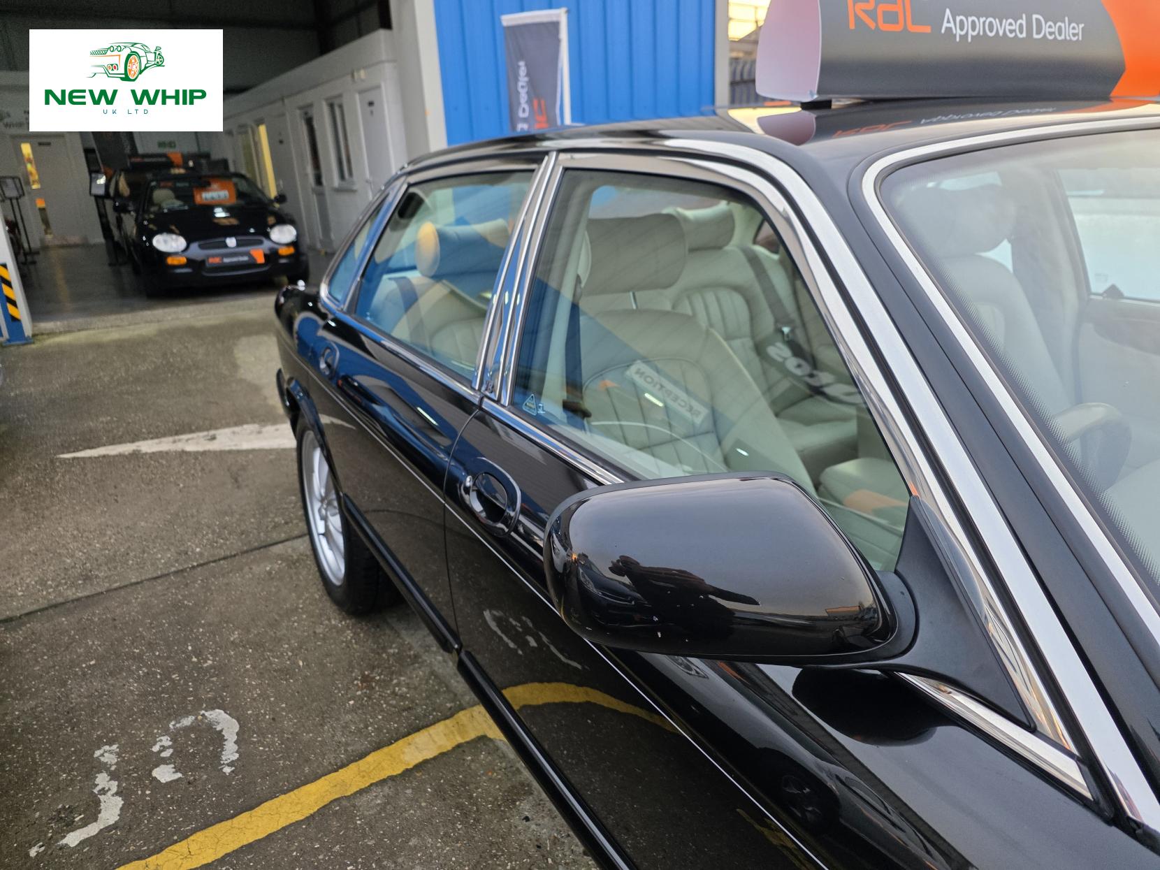 Jaguar XJ 4.0 XJ8 Saloon 4dr Petrol Automatic (285 g/km, 290 bhp)