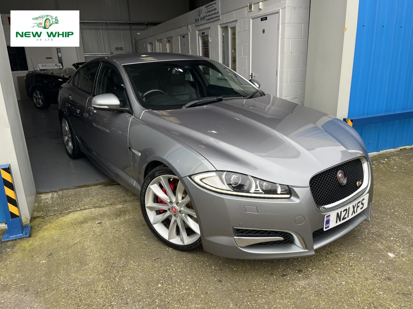 Jaguar XF 3.0d S V6 Premium Luxury Saloon 4dr Diesel Auto Euro 5 (s/s) (275 ps)