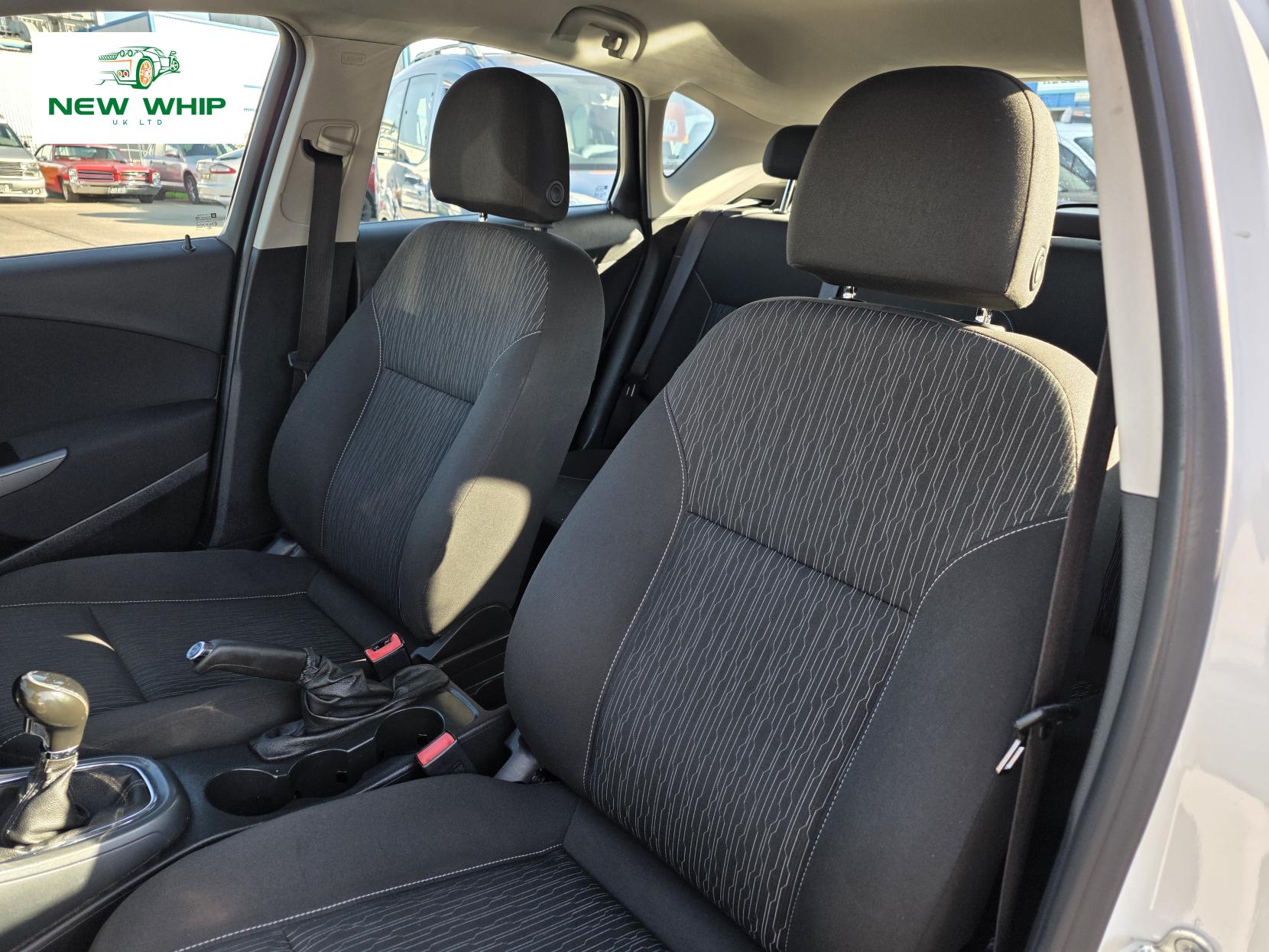 Vauxhall Astra 1.7 CDTi ecoFLEX Exclusiv Hatchback 5dr Diesel Manual Euro 5 (s/s) (110 ps)