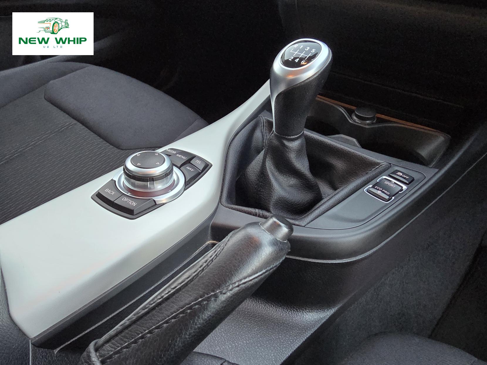 BMW 1 Series 2.0 116d SE Hatchback 5dr Diesel Manual Euro 5 (s/s) (116 ps)