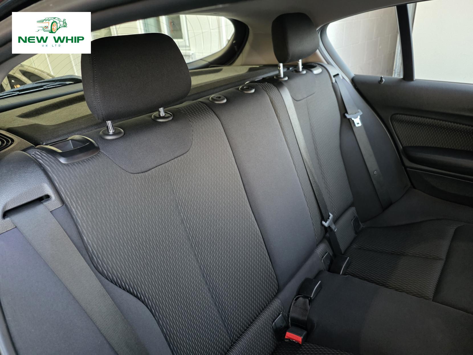 BMW 1 Series 2.0 116d SE Hatchback 5dr Diesel Manual Euro 5 (s/s) (116 ps)