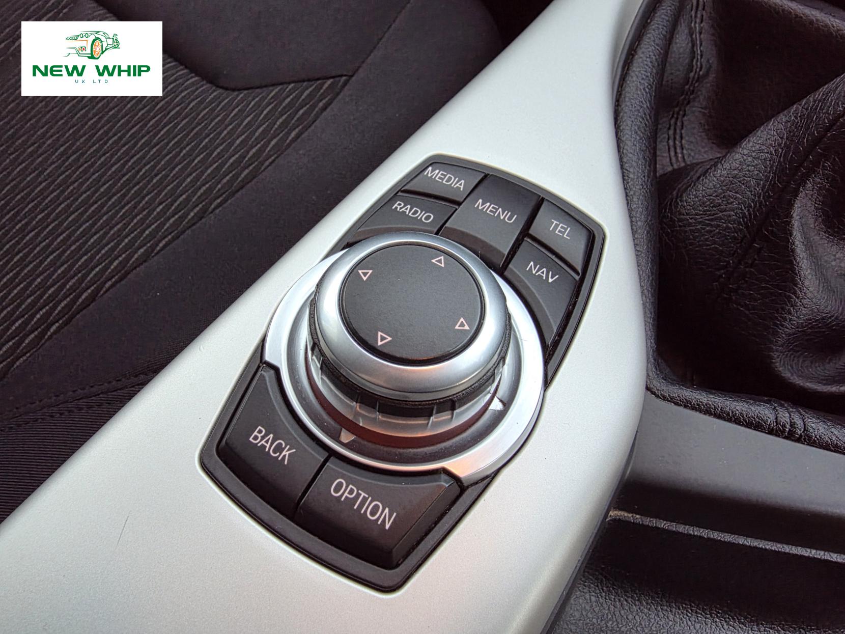 BMW 1 Series 2.0 116d SE Hatchback 5dr Diesel Manual Euro 5 (s/s) (116 ps)