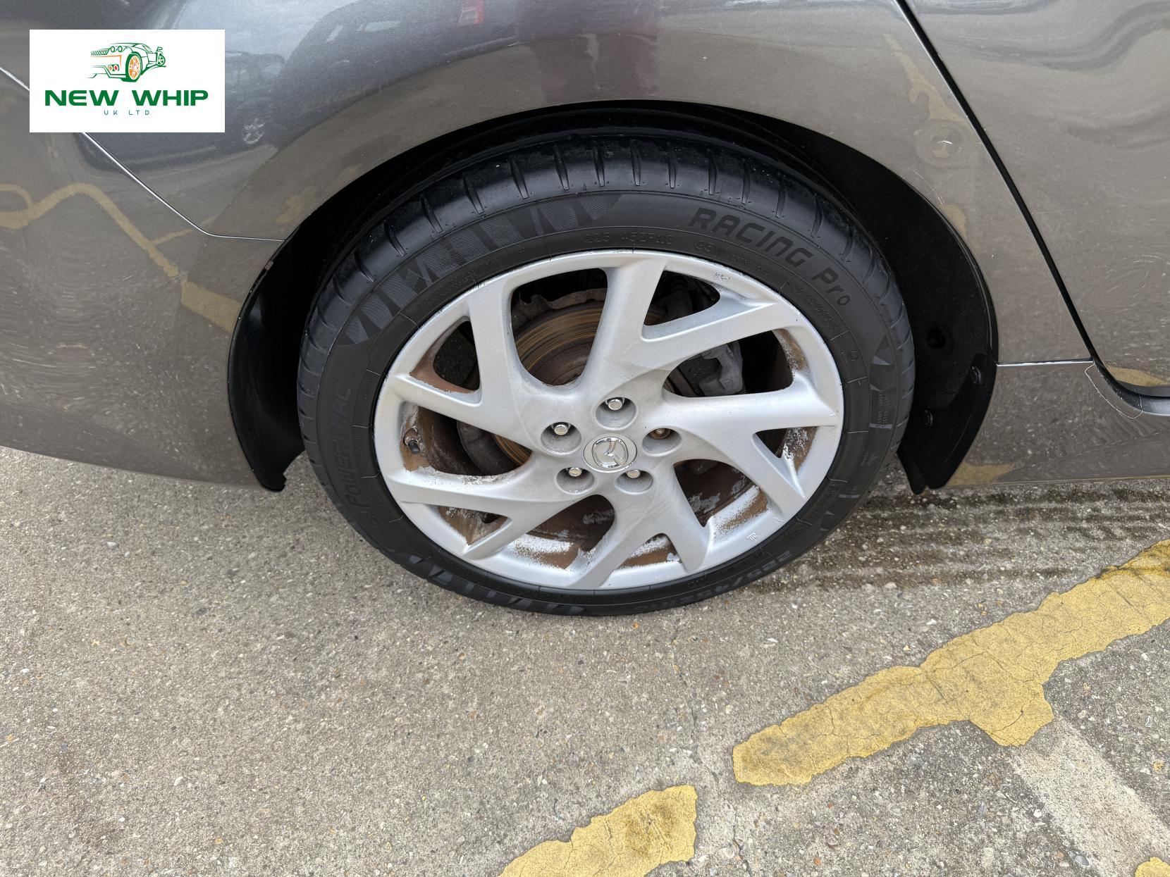 Mazda Mazda6 2.2d Sport Hatchback 5dr Diesel Manual Euro 5 (180 ps)
