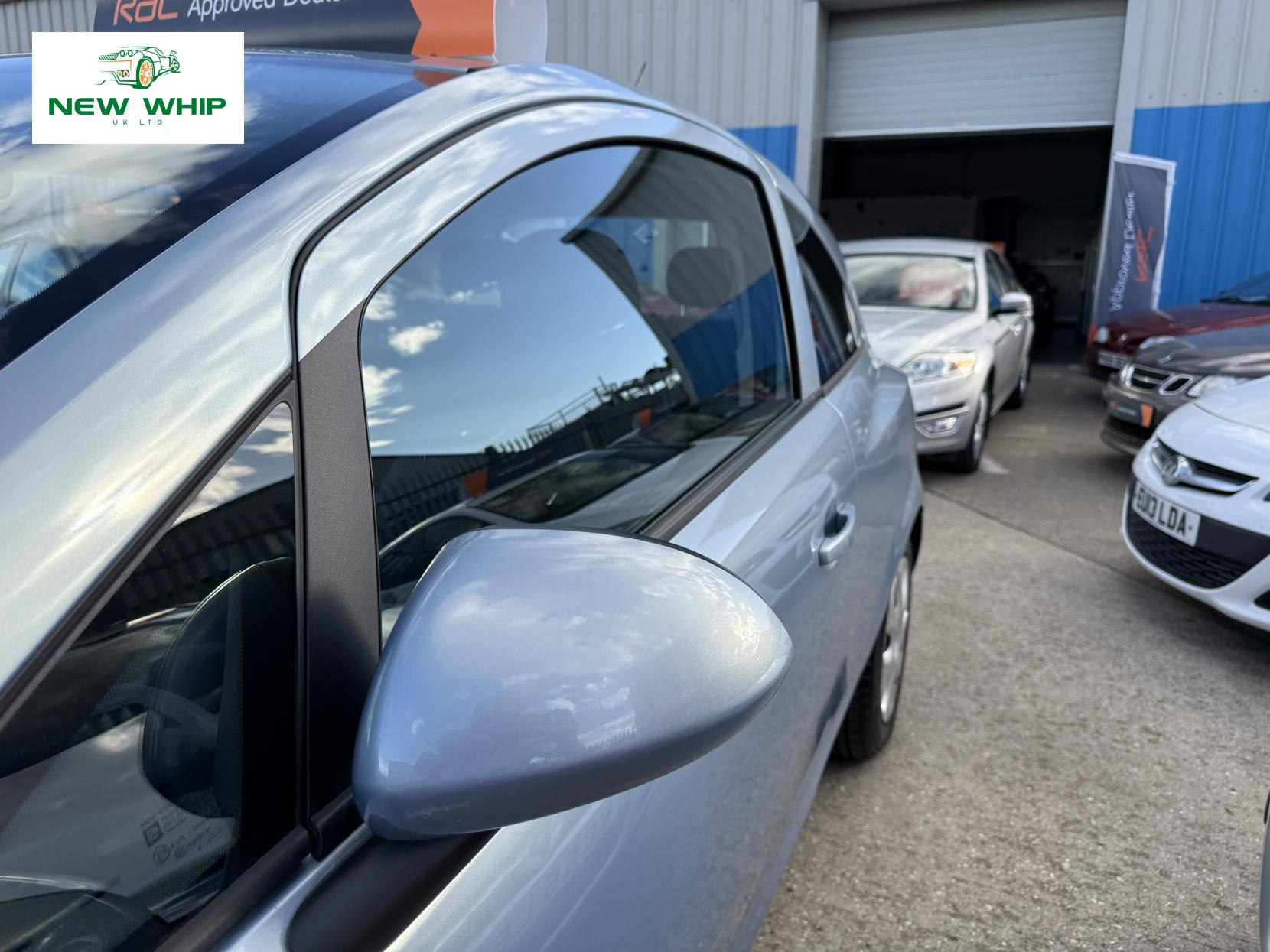 Vauxhall Corsa 1.4i 16v Club Hatchback 3dr Petrol Automatic (163 g/km, 89 bhp)