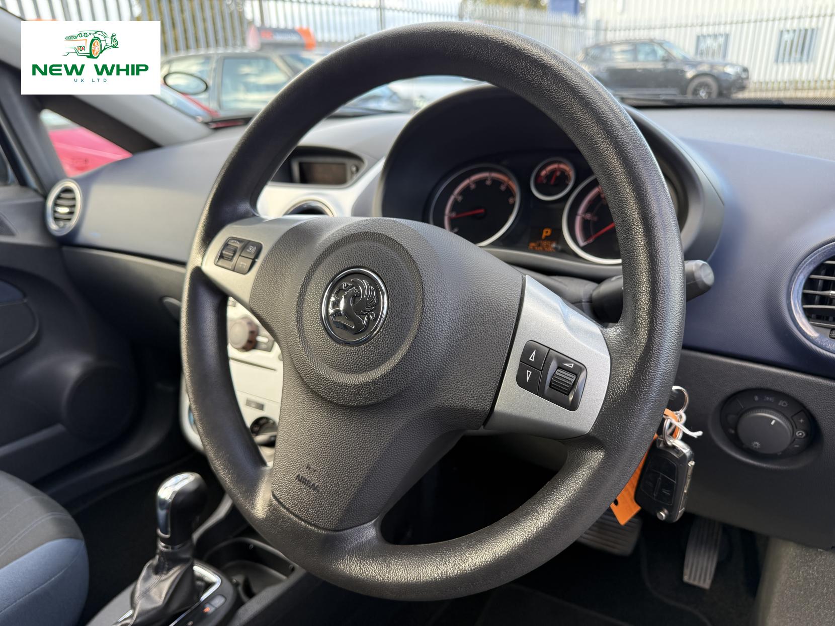 Vauxhall Corsa 1.4i 16v Club Hatchback 3dr Petrol Automatic (163 g/km, 89 bhp)