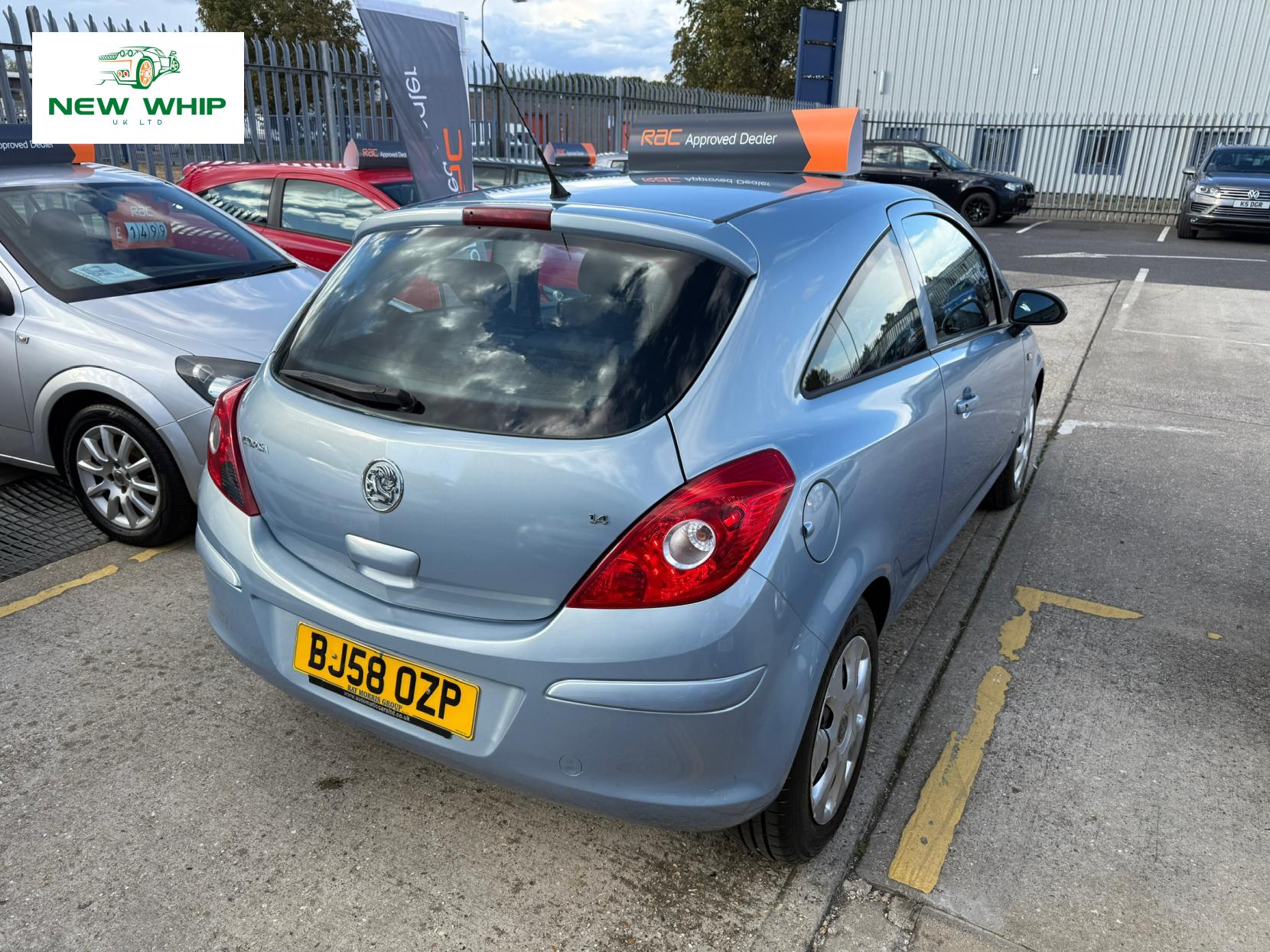 Vauxhall Corsa 1.4i 16v Club Hatchback 3dr Petrol Automatic (163 g/km, 89 bhp)
