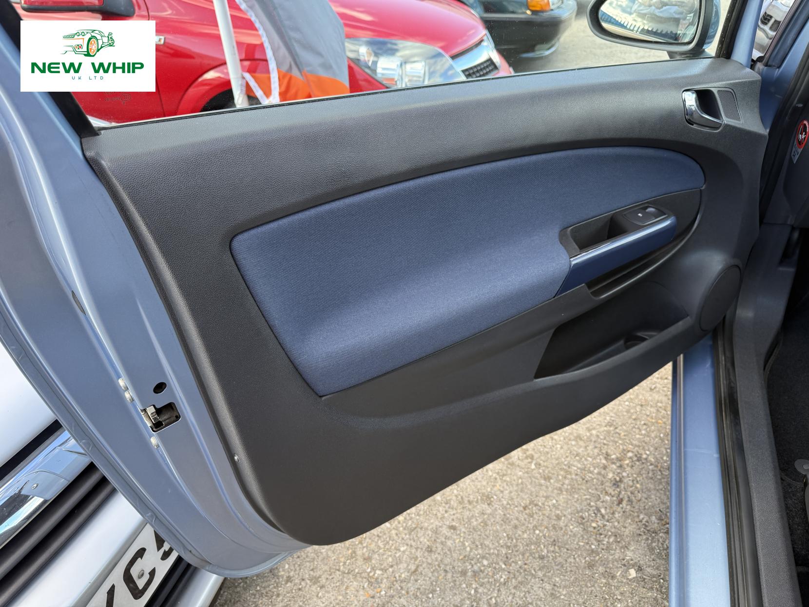 Vauxhall Corsa 1.4i 16v Club Hatchback 3dr Petrol Automatic (163 g/km, 89 bhp)