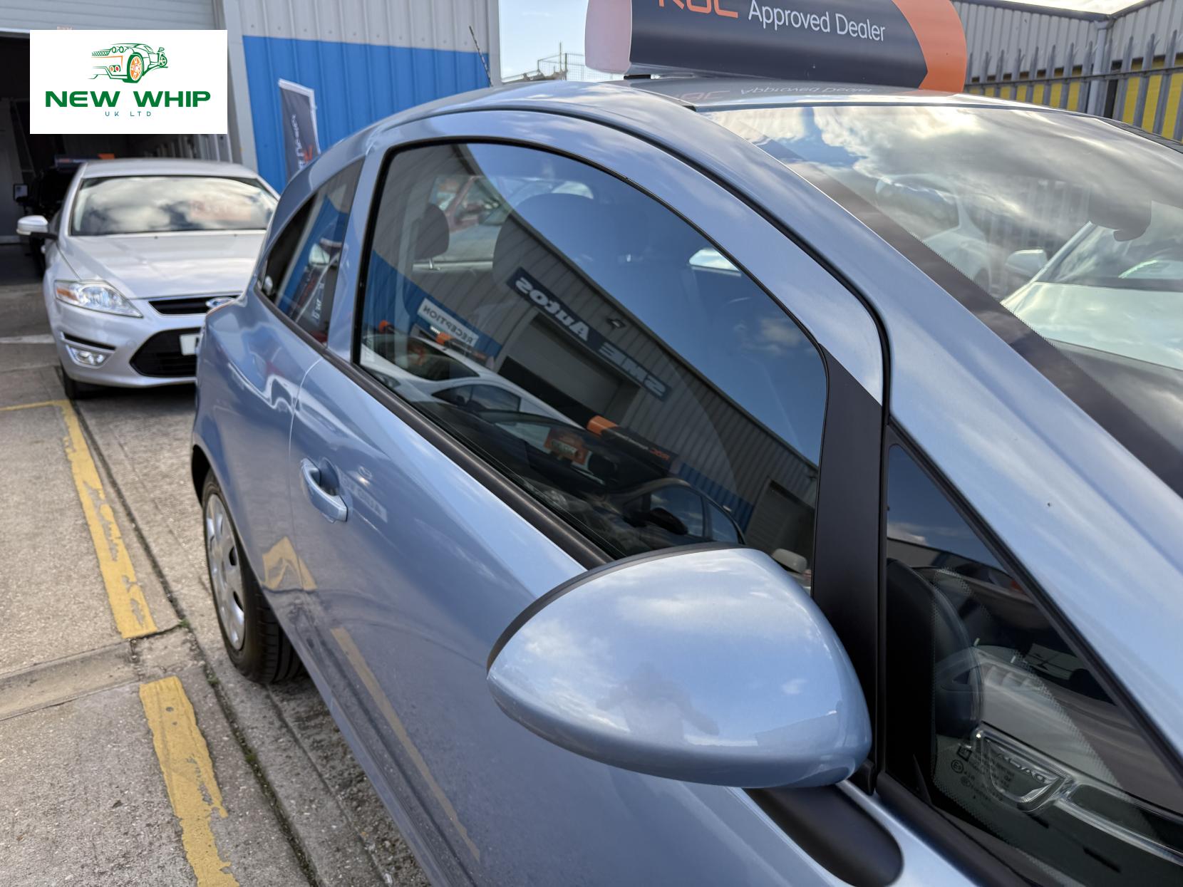 Vauxhall Corsa 1.4i 16v Club Hatchback 3dr Petrol Automatic (163 g/km, 89 bhp)