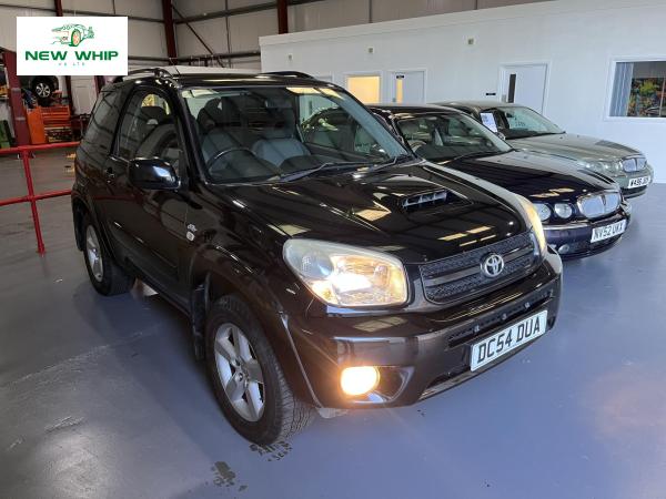 Toyota RAV4 2.0 D-4D XT3 SUV 3dr Diesel Manual 4WD (190 g/km, 114 bhp)