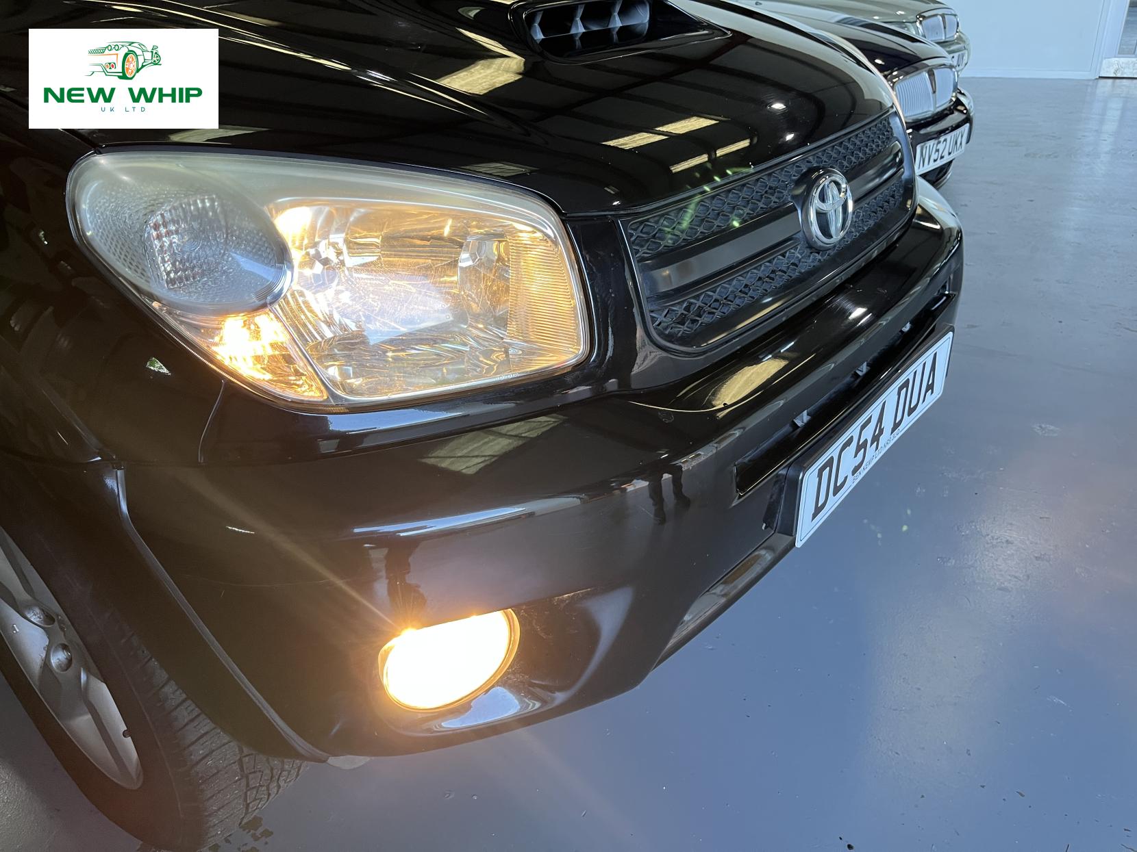 Toyota RAV4 2.0 D-4D XT3 SUV 3dr Diesel Manual 4WD (190 g/km, 114 bhp)