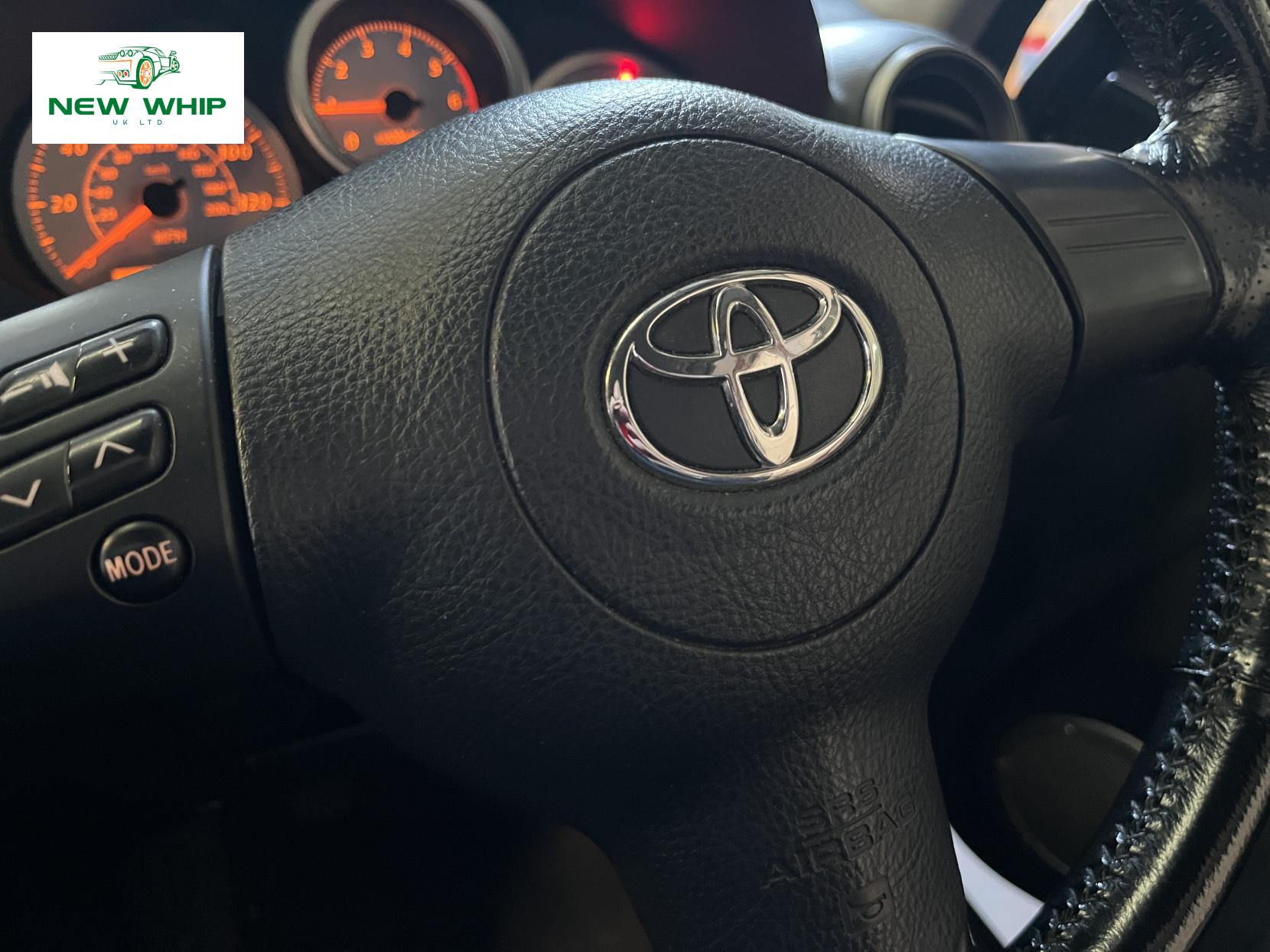 Toyota RAV4 2.0 D-4D XT3 SUV 3dr Diesel Manual 4WD (190 g/km, 114 bhp)