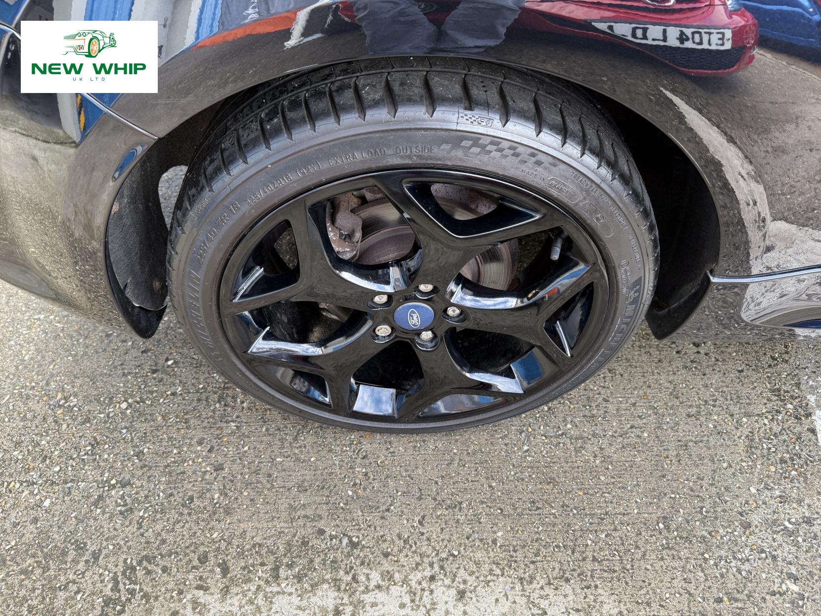 Ford Focus 2.5 SIV ST-3 Hatchback 3dr Petrol Manual (224 g/km, 221 bhp)