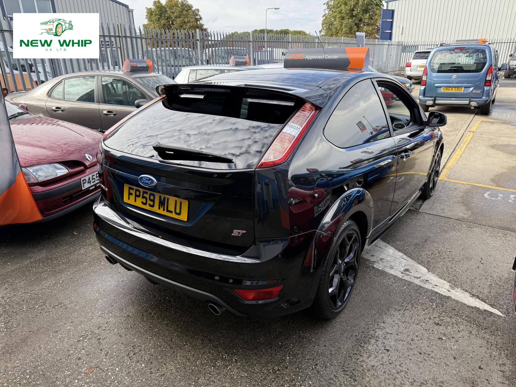 Ford Focus 2.5 SIV ST-3 Hatchback 3dr Petrol Manual (224 g/km, 221 bhp)