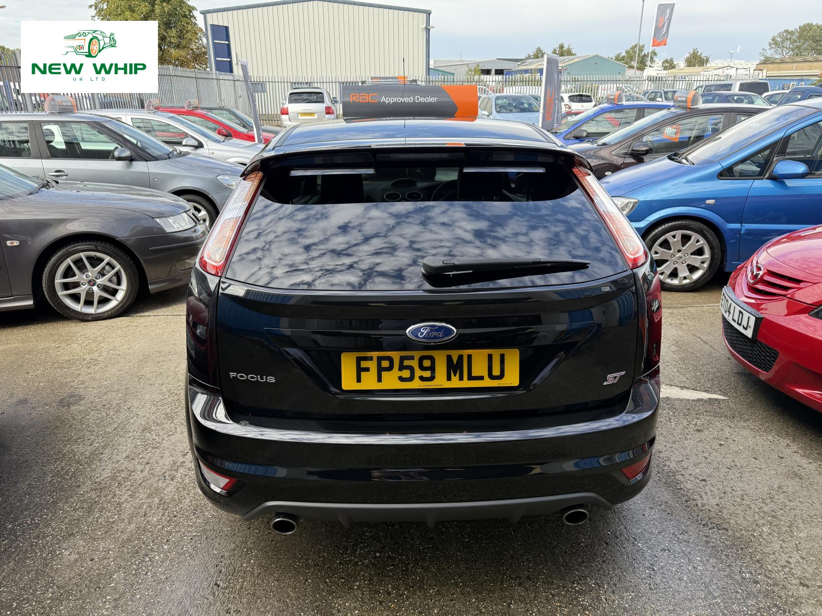 Ford Focus 2.5 SIV ST-3 Hatchback 3dr Petrol Manual (224 g/km, 221 bhp)
