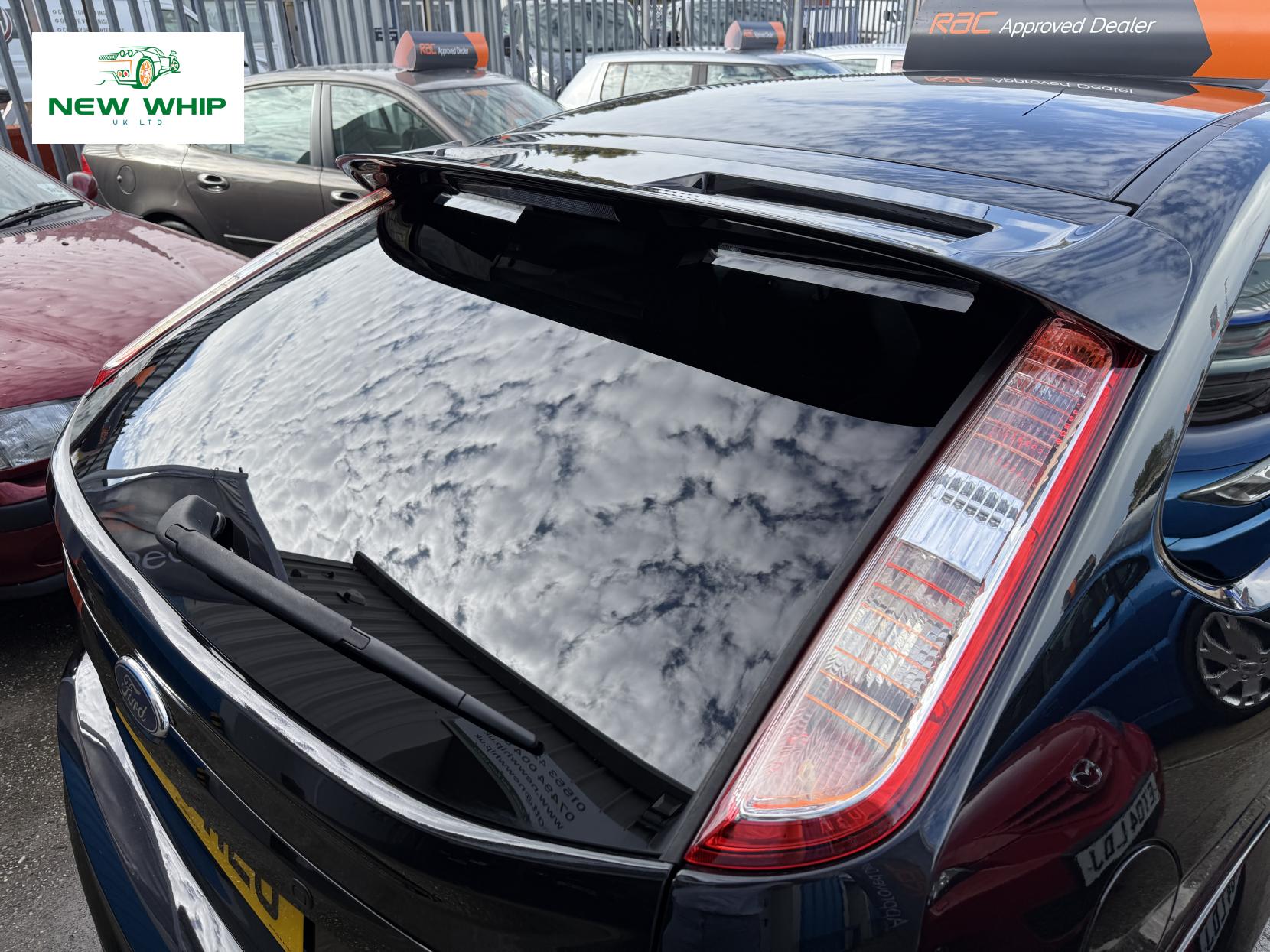 Ford Focus 2.5 SIV ST-3 Hatchback 3dr Petrol Manual (224 g/km, 221 bhp)