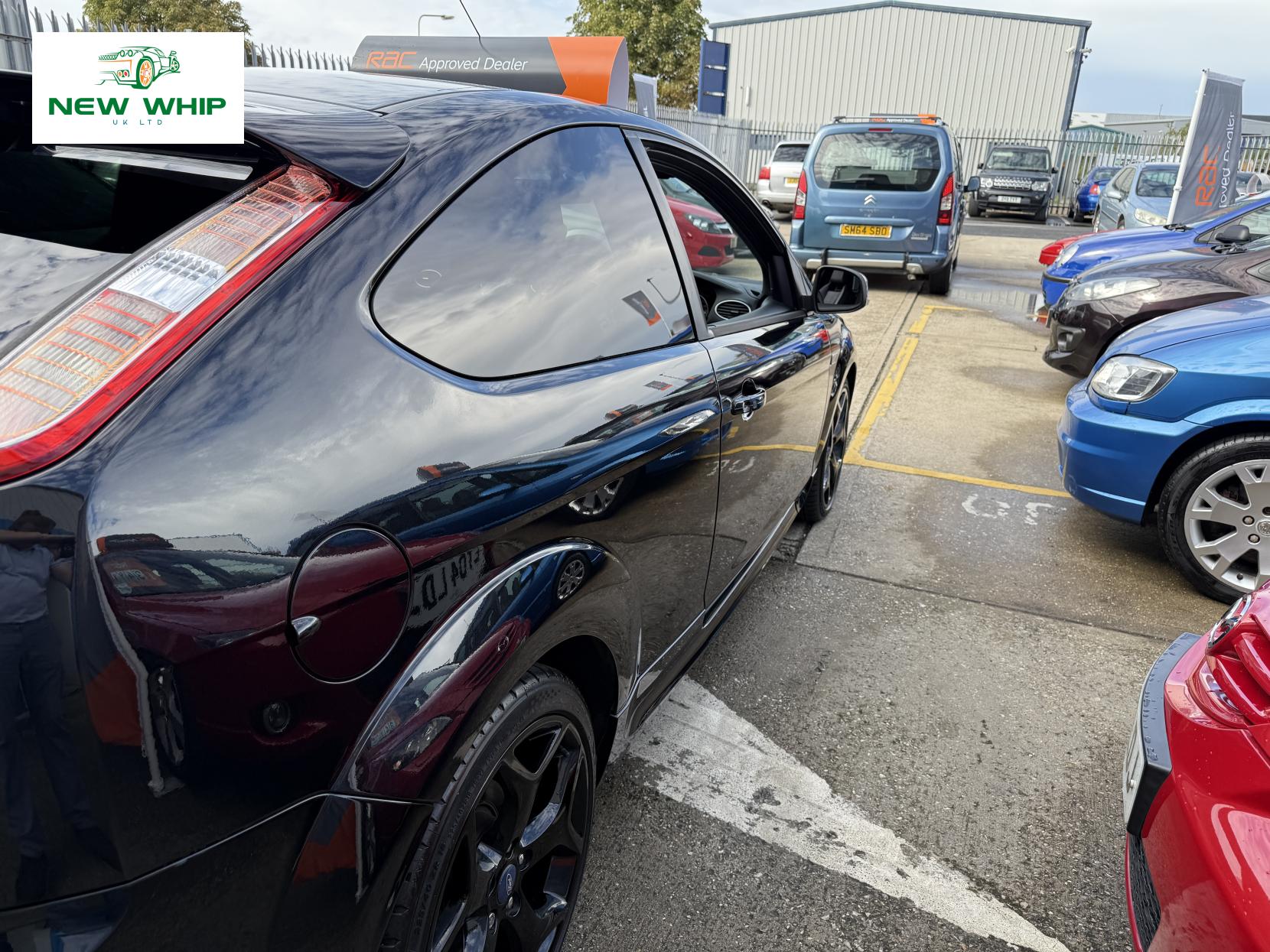 Ford Focus 2.5 SIV ST-3 Hatchback 3dr Petrol Manual (224 g/km, 221 bhp)
