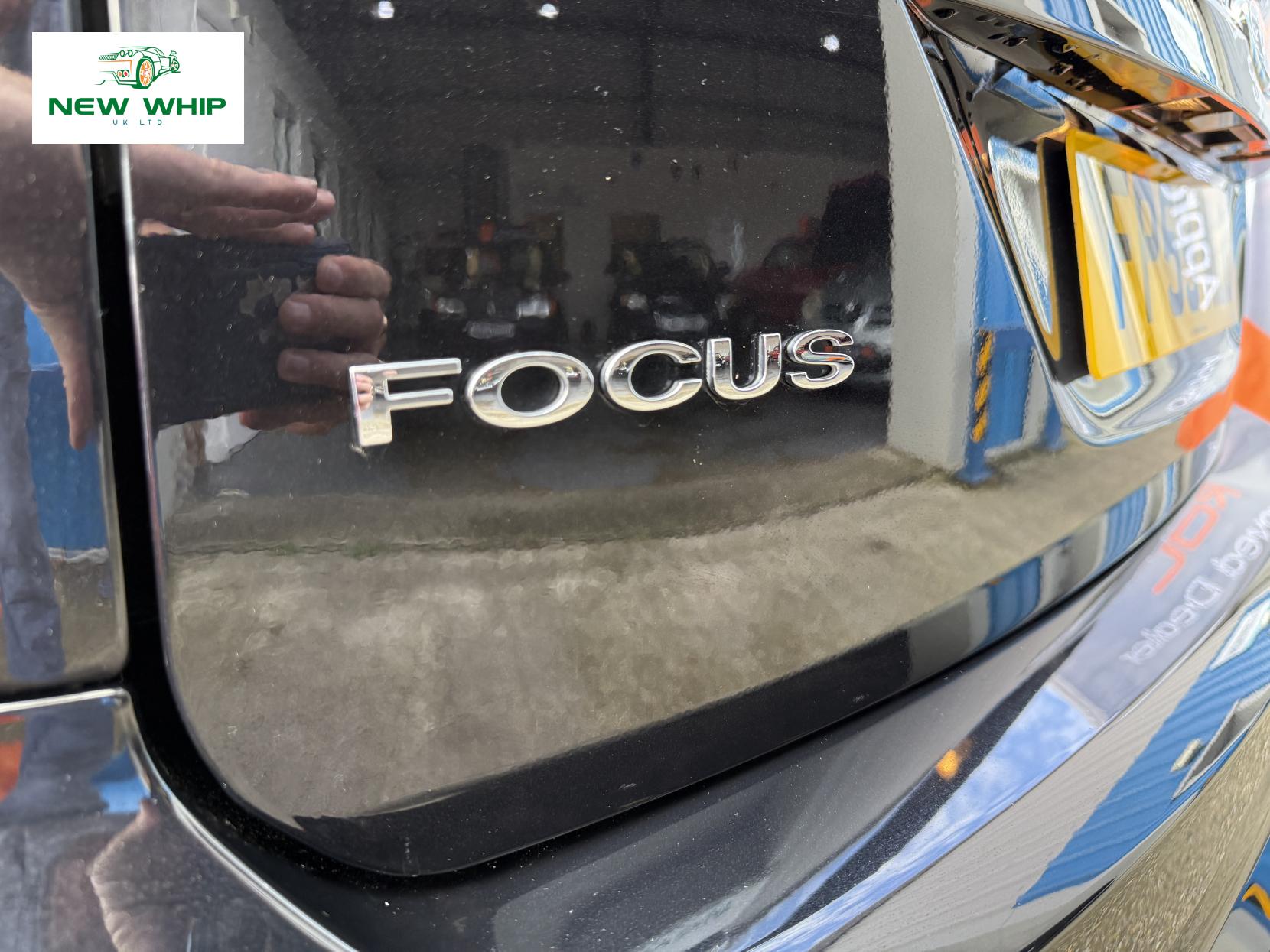 Ford Focus 2.5 SIV ST-3 Hatchback 3dr Petrol Manual (224 g/km, 221 bhp)