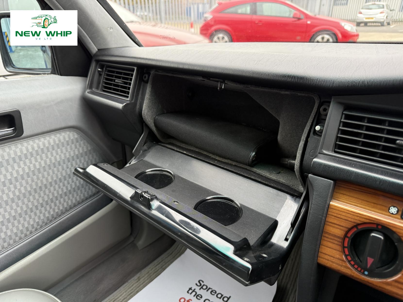 Mercedes-Benz 190 2.6 E Saloon 4dr Petrol Automatic (160 bhp)
