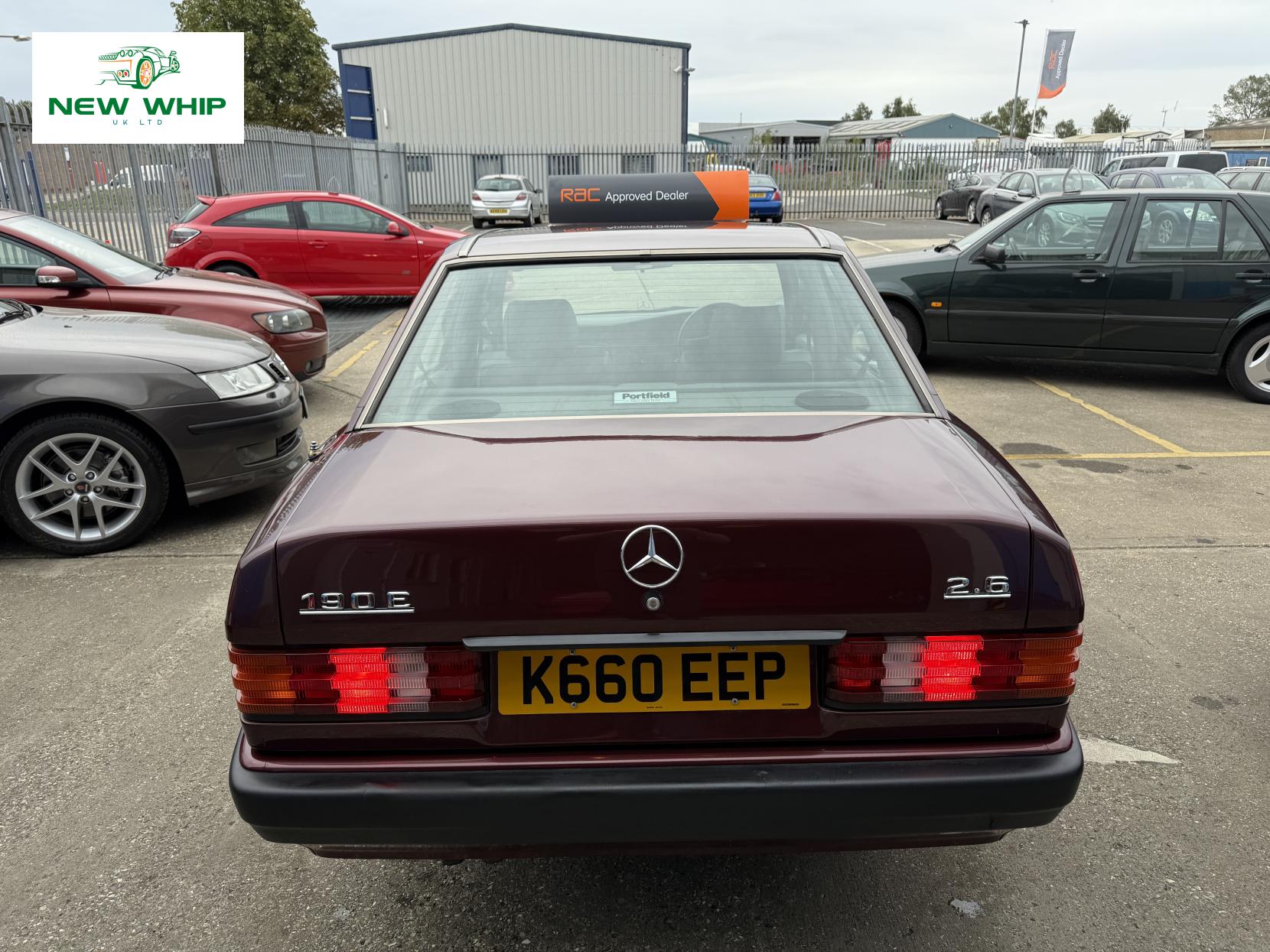Mercedes-Benz 190 2.6 E Saloon 4dr Petrol Automatic (160 bhp)