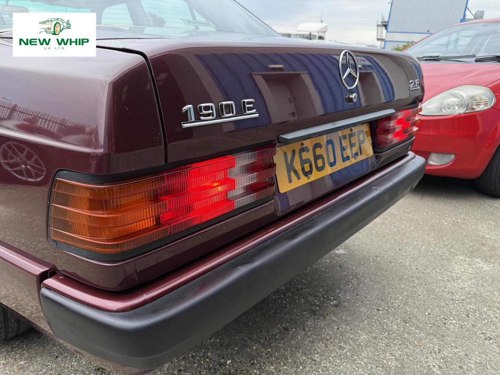 Mercedes-Benz 190 2.6 E Saloon 4dr Petrol Automatic (160 bhp)