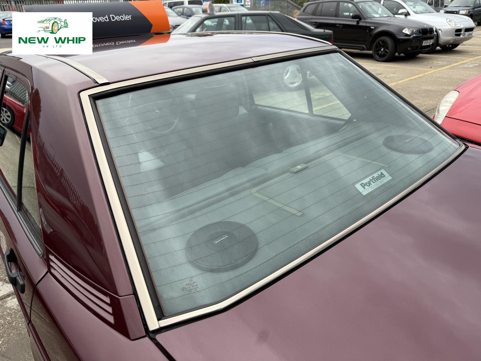 Mercedes-Benz 190 2.6 E Saloon 4dr Petrol Automatic (160 bhp)