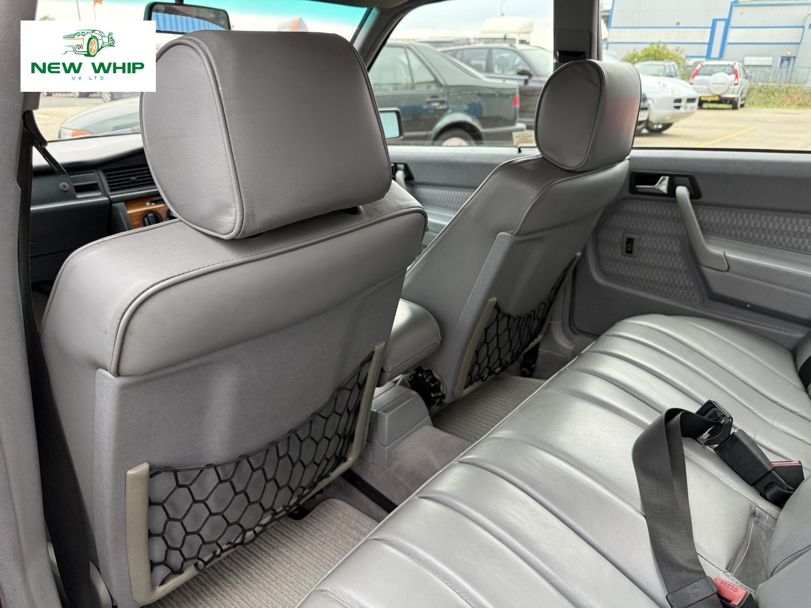 Mercedes-Benz 190 2.6 E Saloon 4dr Petrol Automatic (160 bhp)