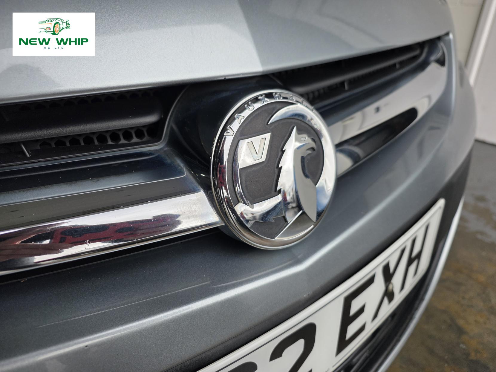 Vauxhall Astra 1.6 16v Exclusiv Hatchback 5dr Petrol Manual Euro 5 (115 ps)