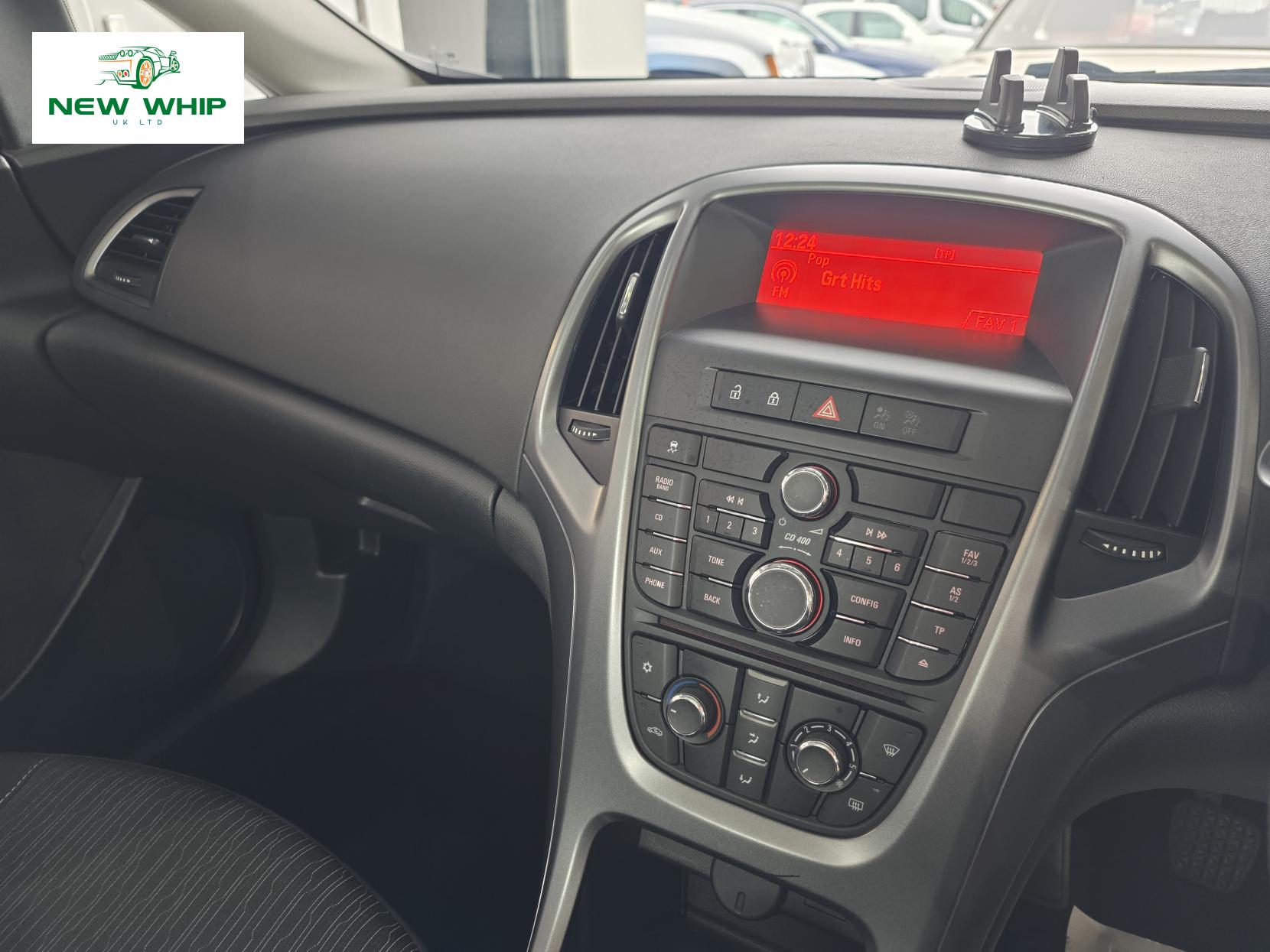 Vauxhall Astra 1.6 16v Exclusiv Hatchback 5dr Petrol Manual Euro 5 (115 ps)