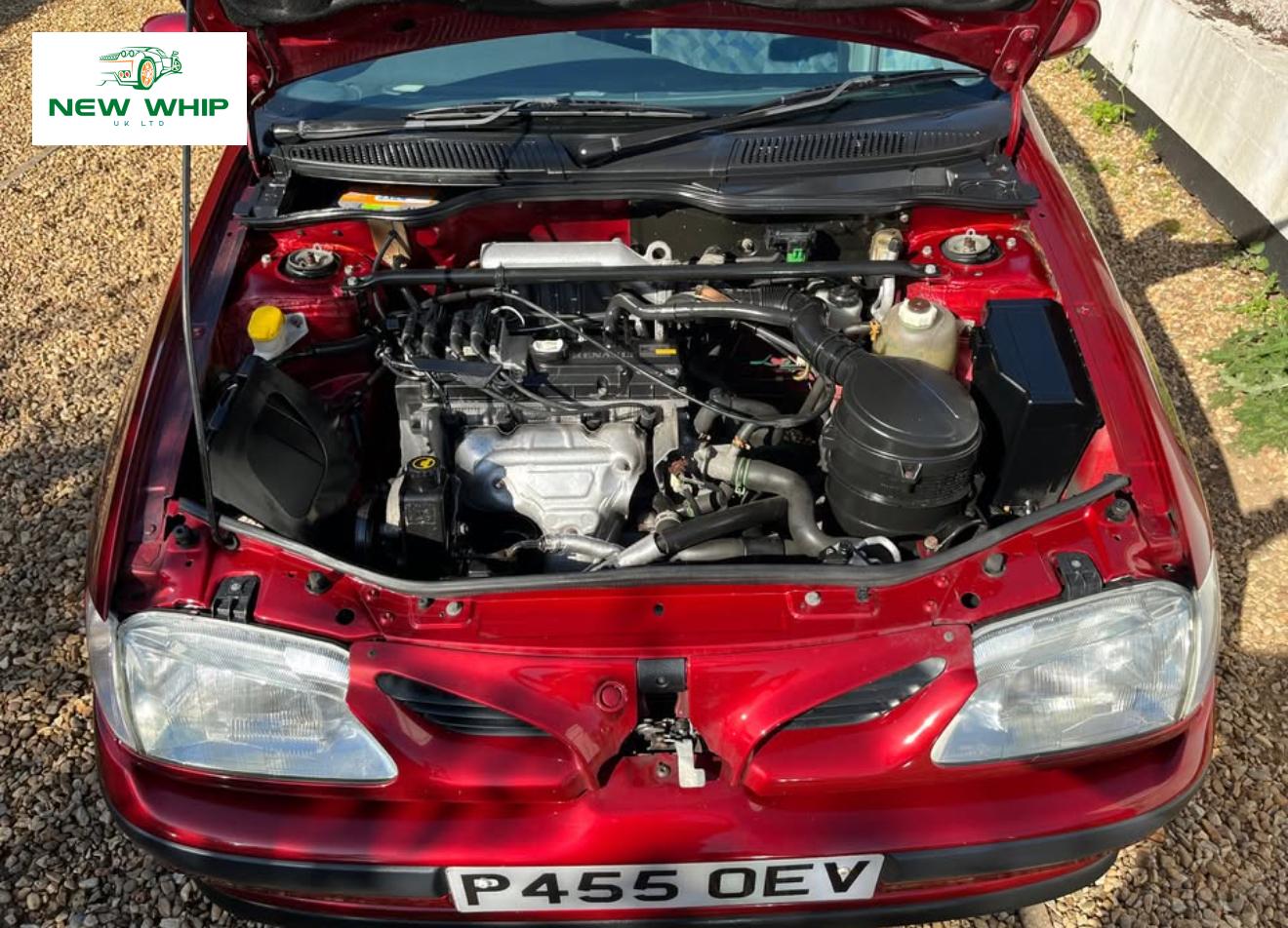 Renault Megane 1.6 RXE Hatchback 5dr Petrol Manual (172 g/km, 90 bhp)