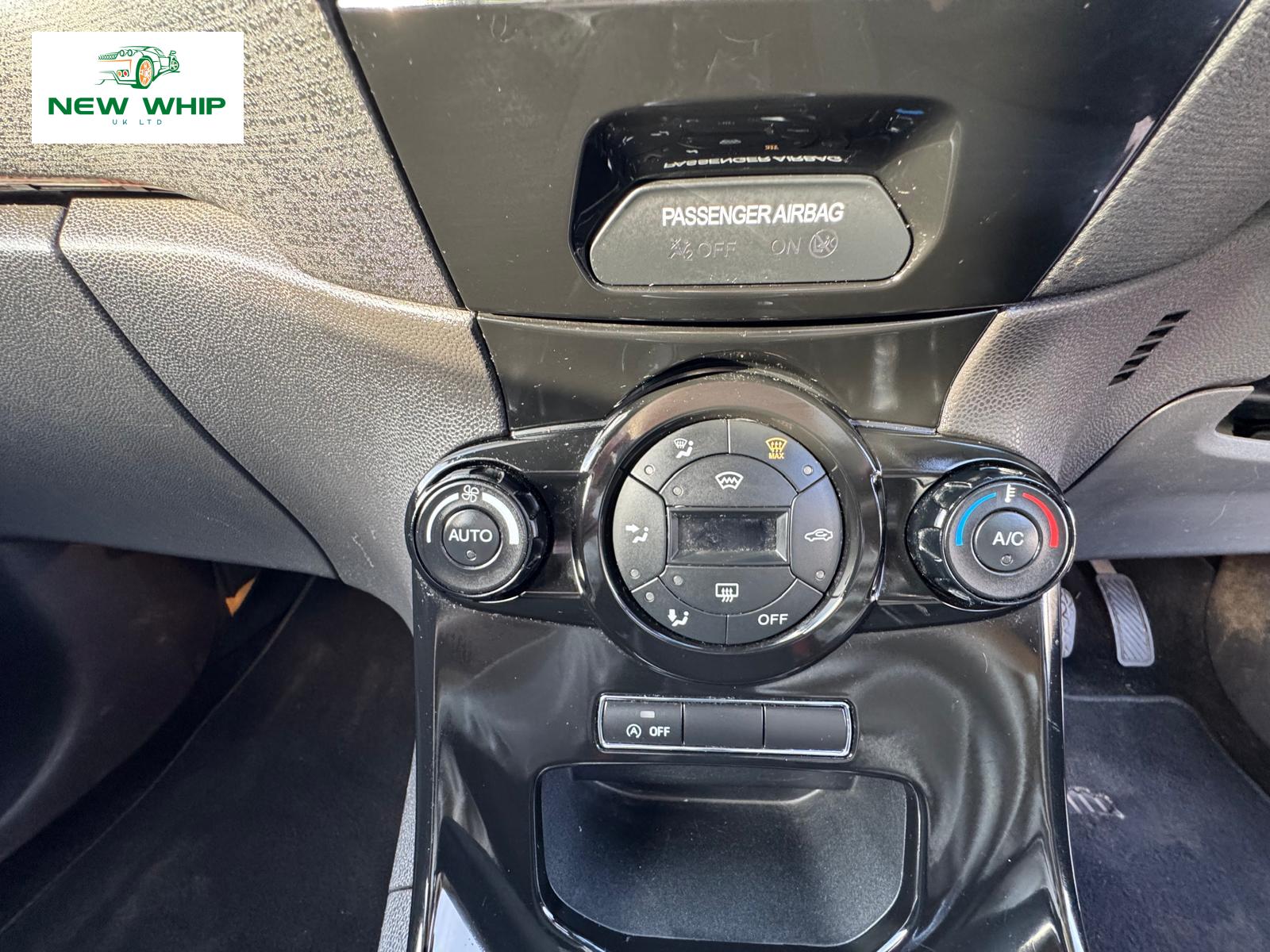 Ford Fiesta 1.0T EcoBoost Titanium Hatchback 5dr Petrol Manual Euro 5 (s/s) (125 ps)