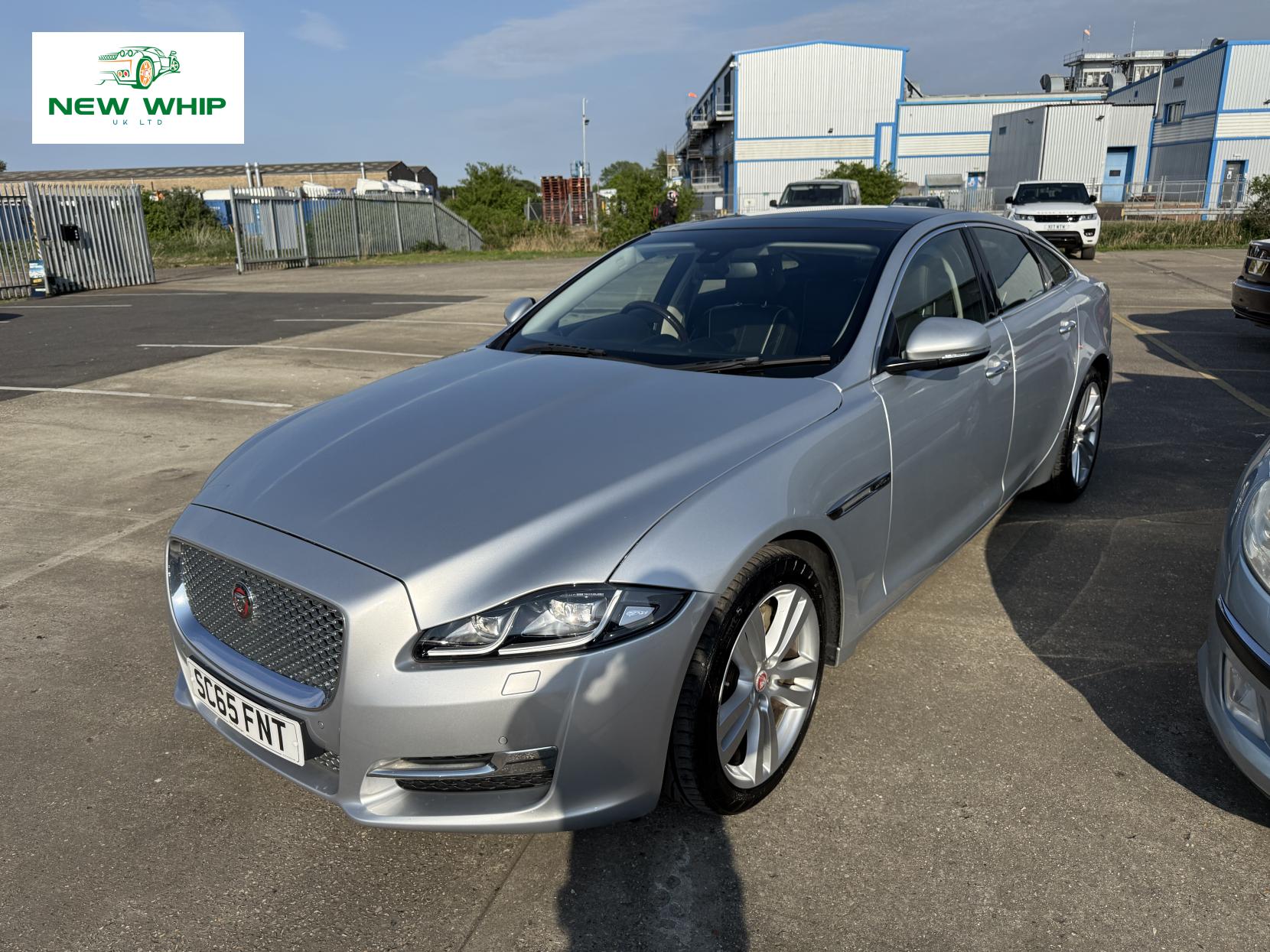 Jaguar XJ 3.0d V6 Premium Luxury Saloon 4dr Diesel Auto Euro 6 (s/s) (300 ps)