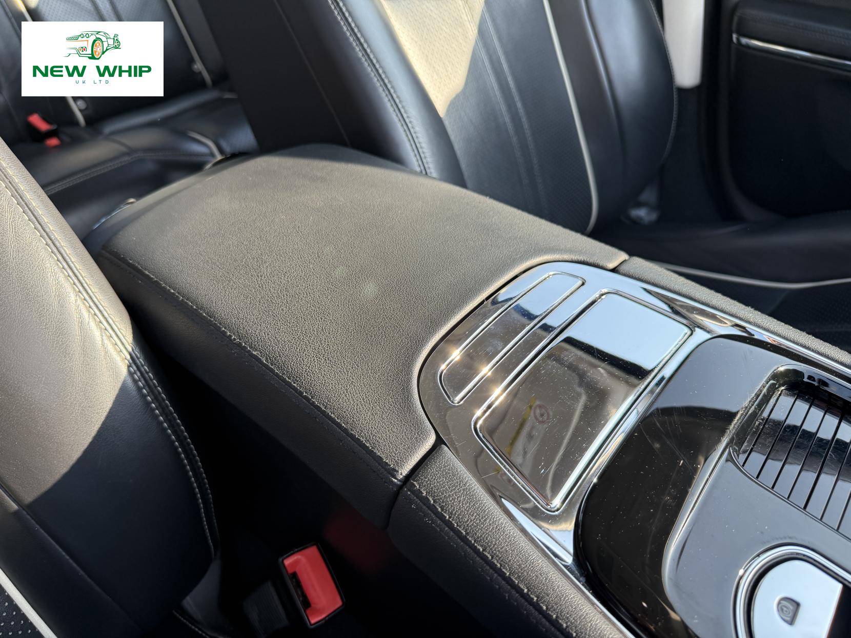 Jaguar XJ 3.0d V6 Premium Luxury Saloon 4dr Diesel Auto Euro 6 (s/s) (300 ps)