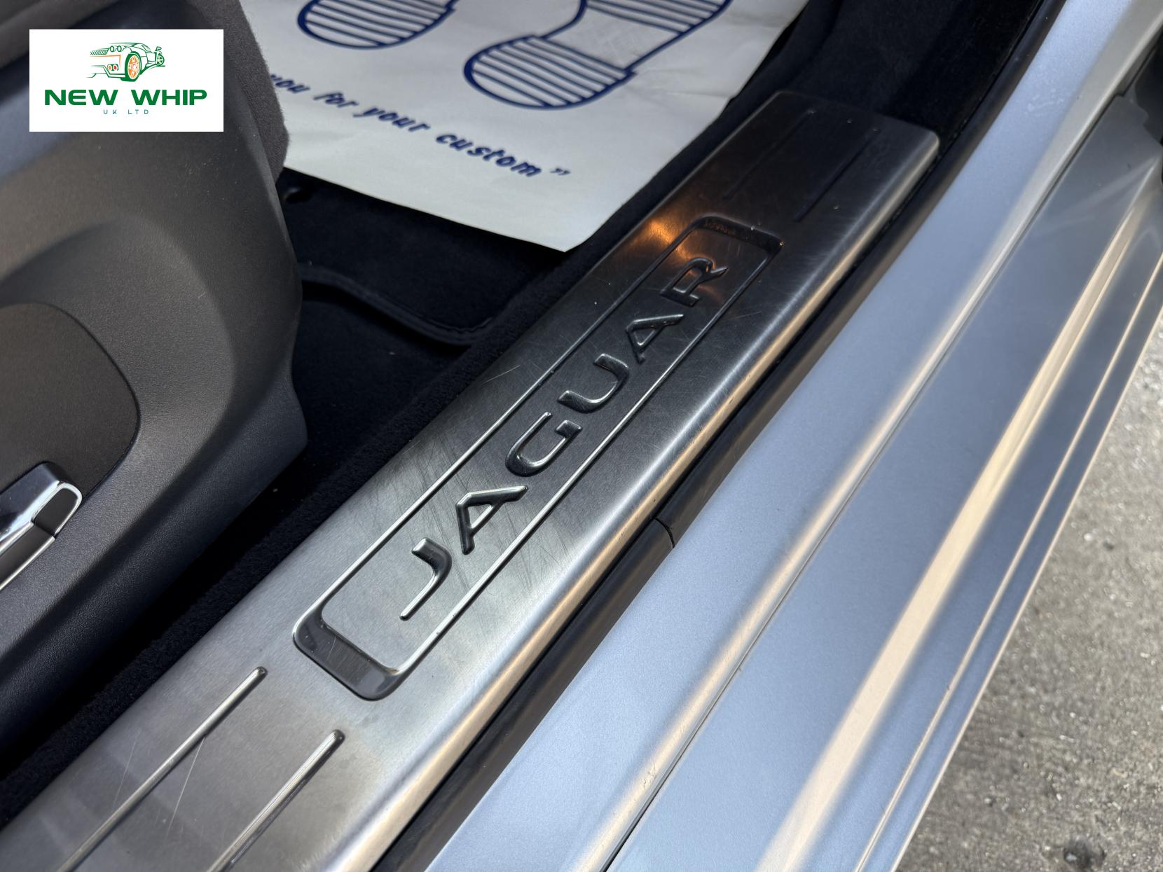 Jaguar XJ 3.0d V6 Premium Luxury Saloon 4dr Diesel Auto Euro 6 (s/s) (300 ps)
