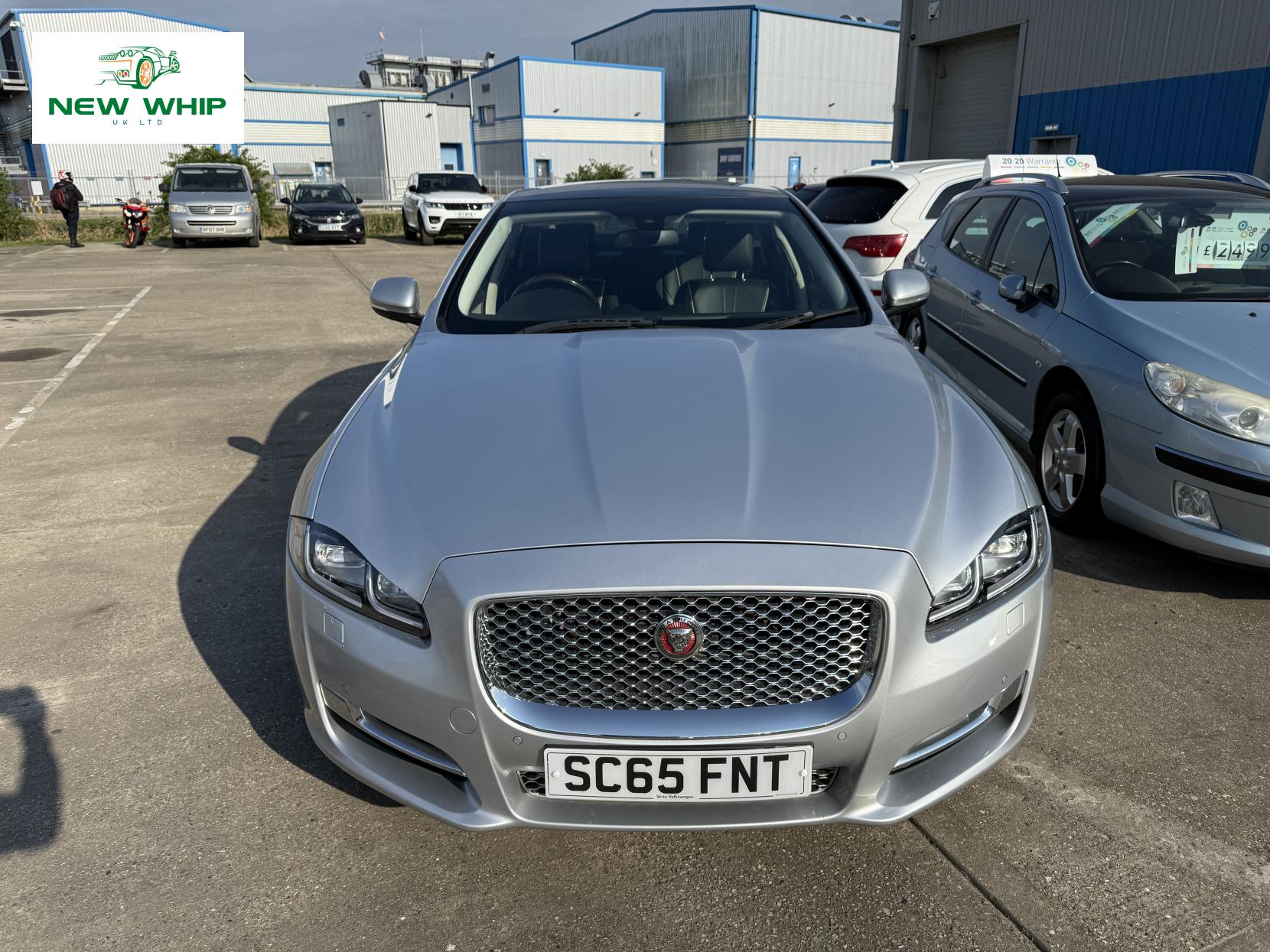 Jaguar XJ 3.0d V6 Premium Luxury Saloon 4dr Diesel Auto Euro 6 (s/s) (300 ps)